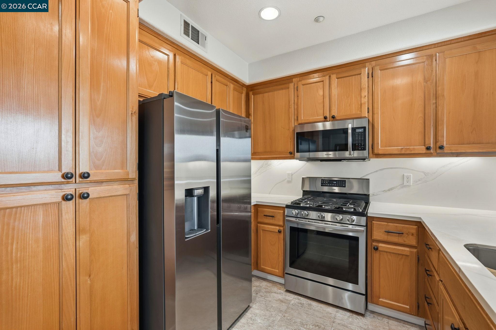 Photo #7: 41134829 Listing: Photo #7