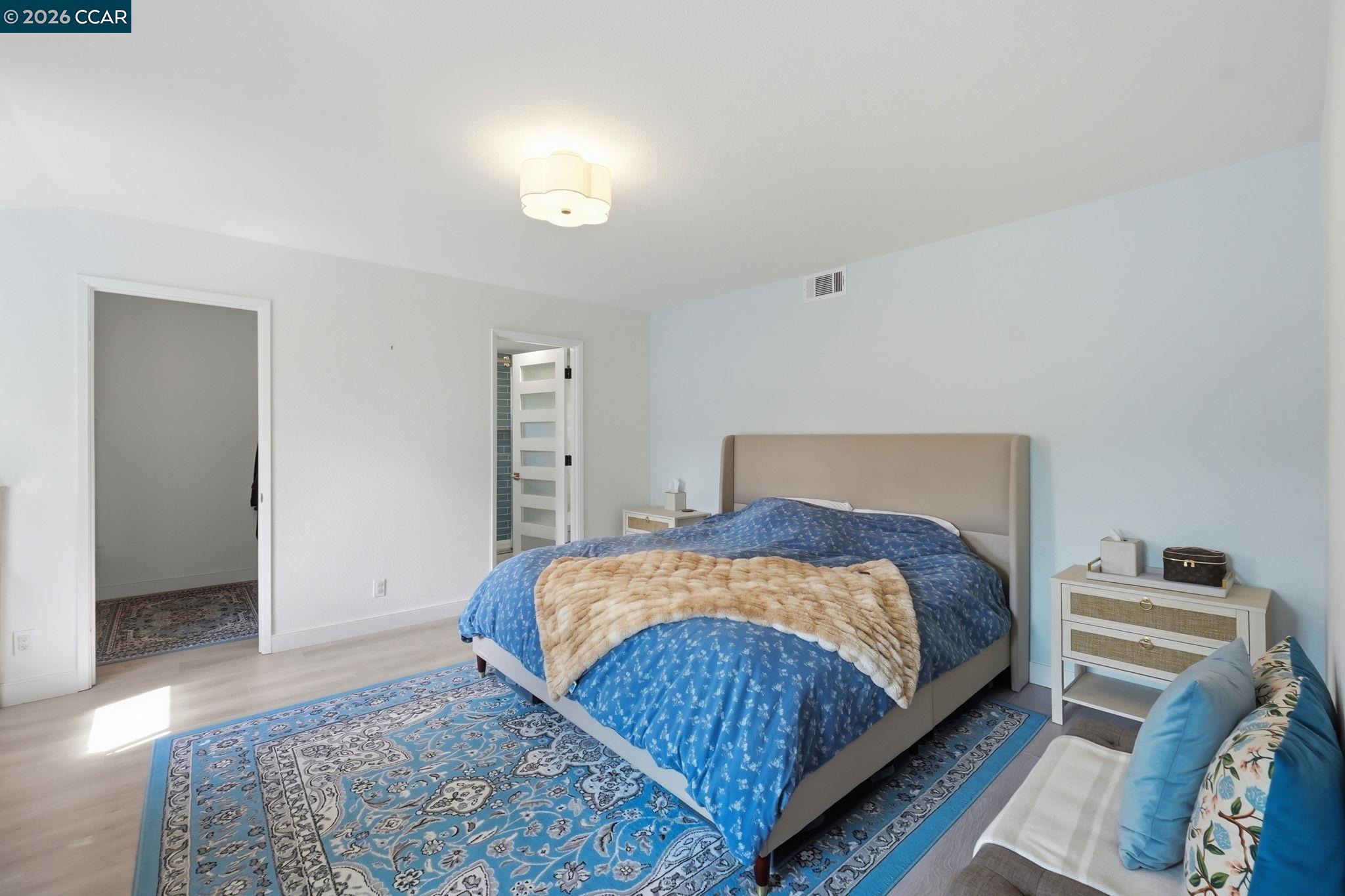 Photo #15: 41134851 Listing: Photo #15