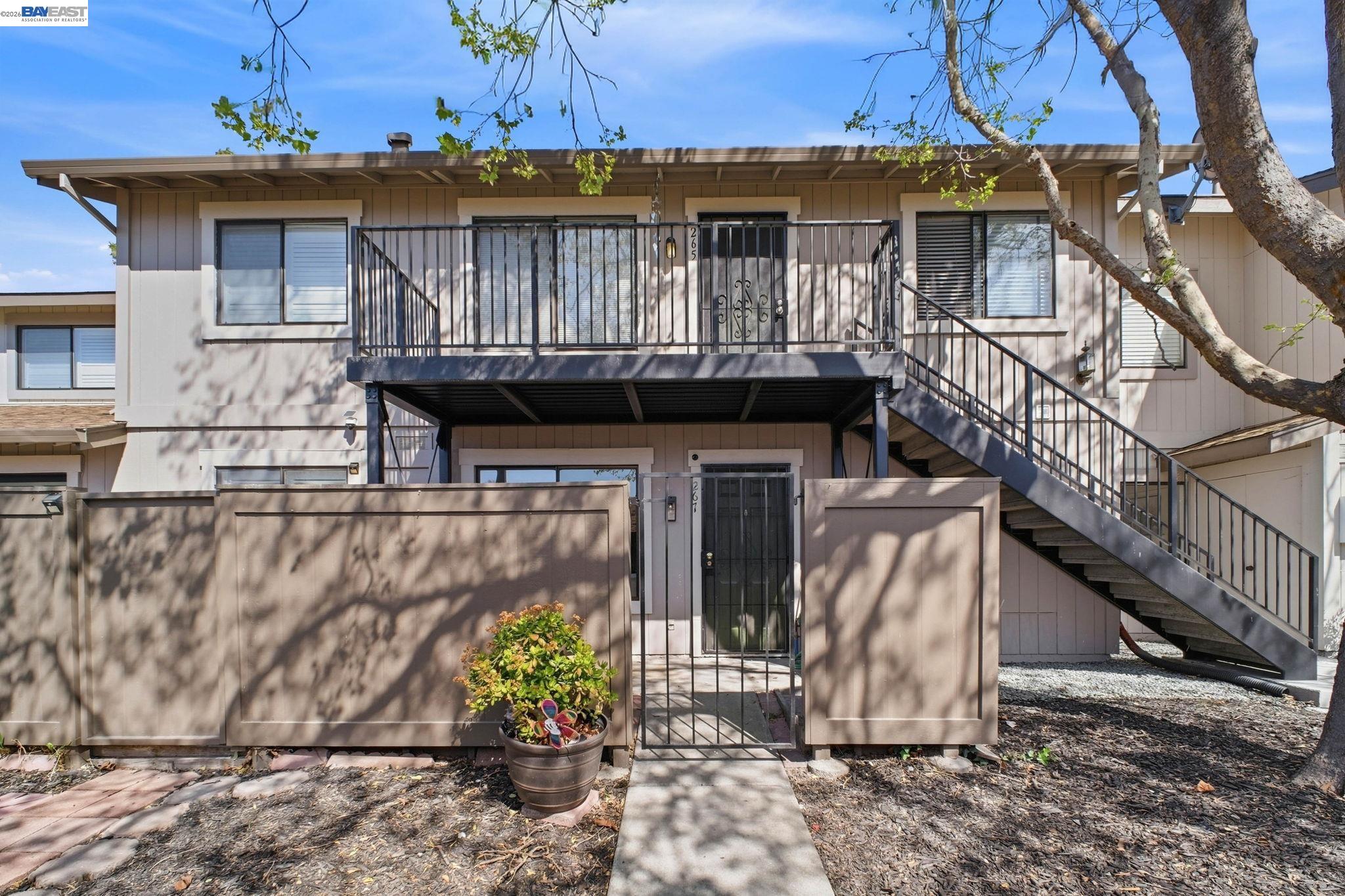 Photo #1: 41134852 Listing: Photo #1