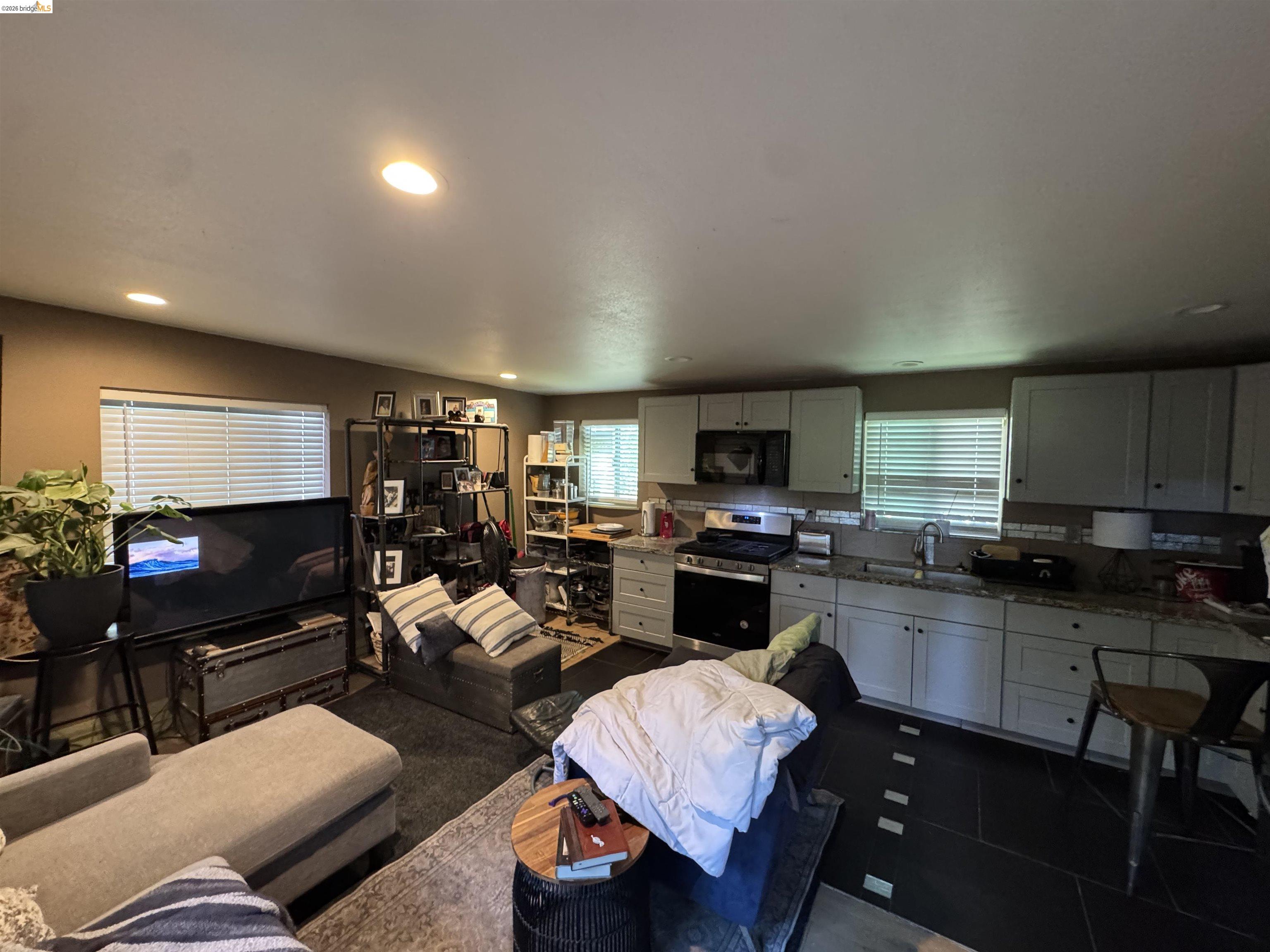 533 31st Street, Oakland CA 94609 — photo 37