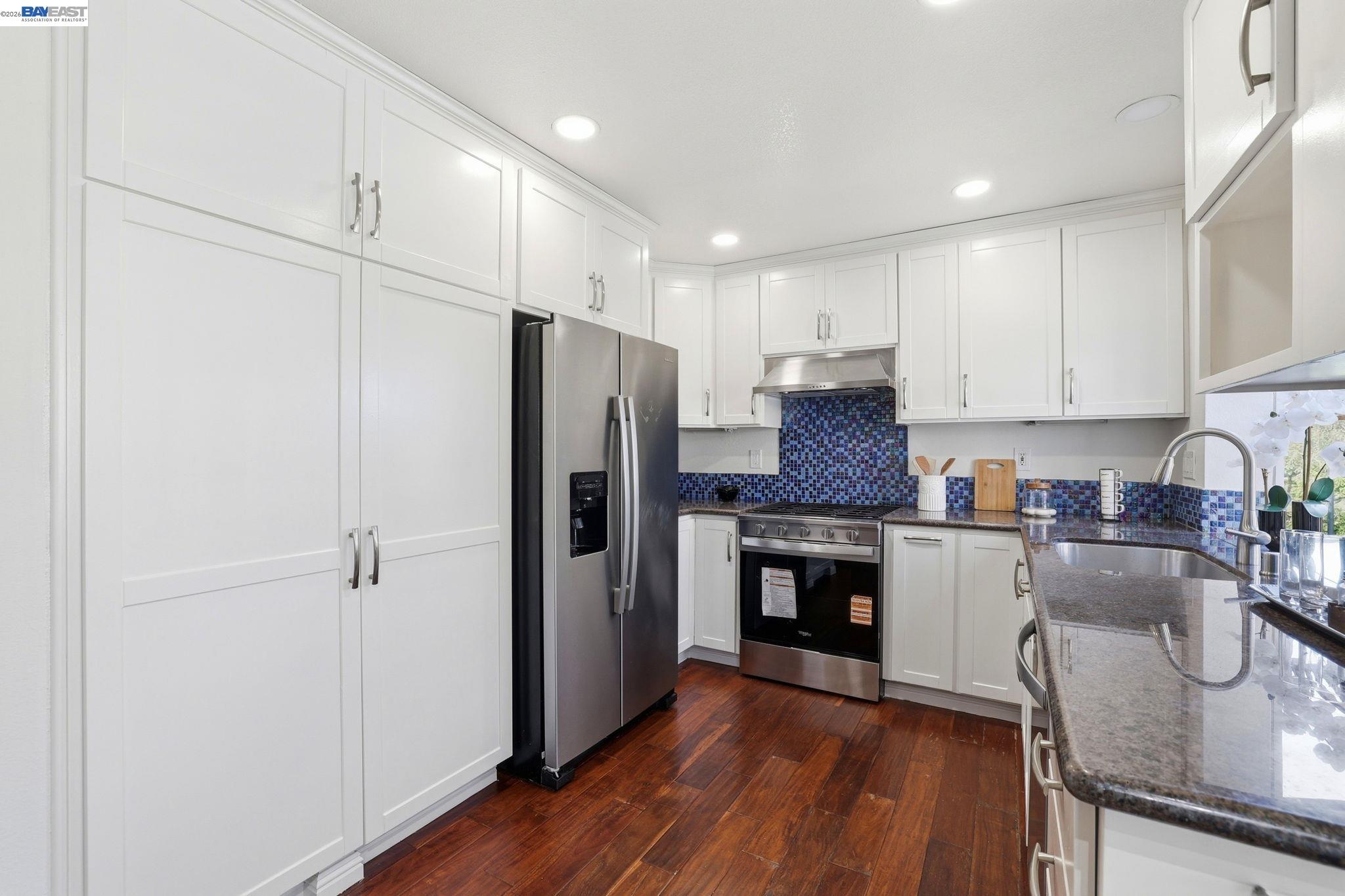 Photo #13: 41134863 Listing: Photo #13