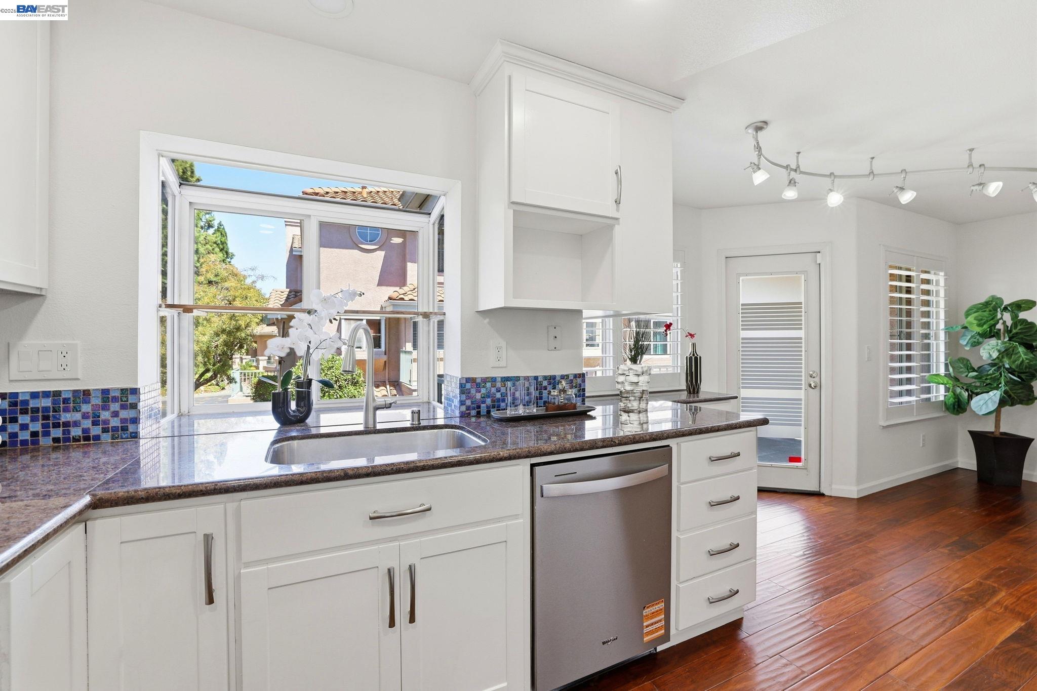 Photo #16: 41134863 Listing: Photo #16