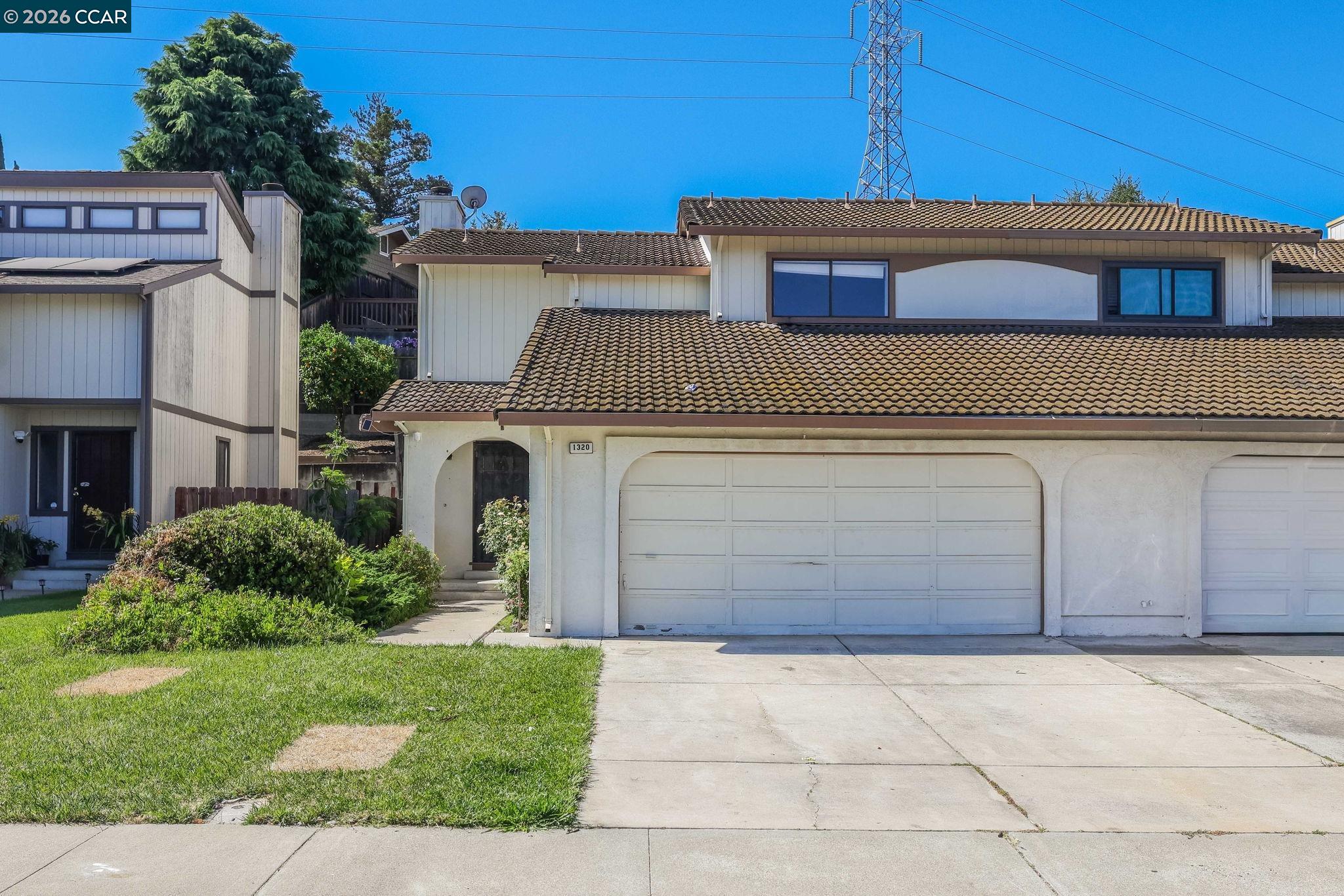 Photo #1: 41134875 Listing: Photo #1