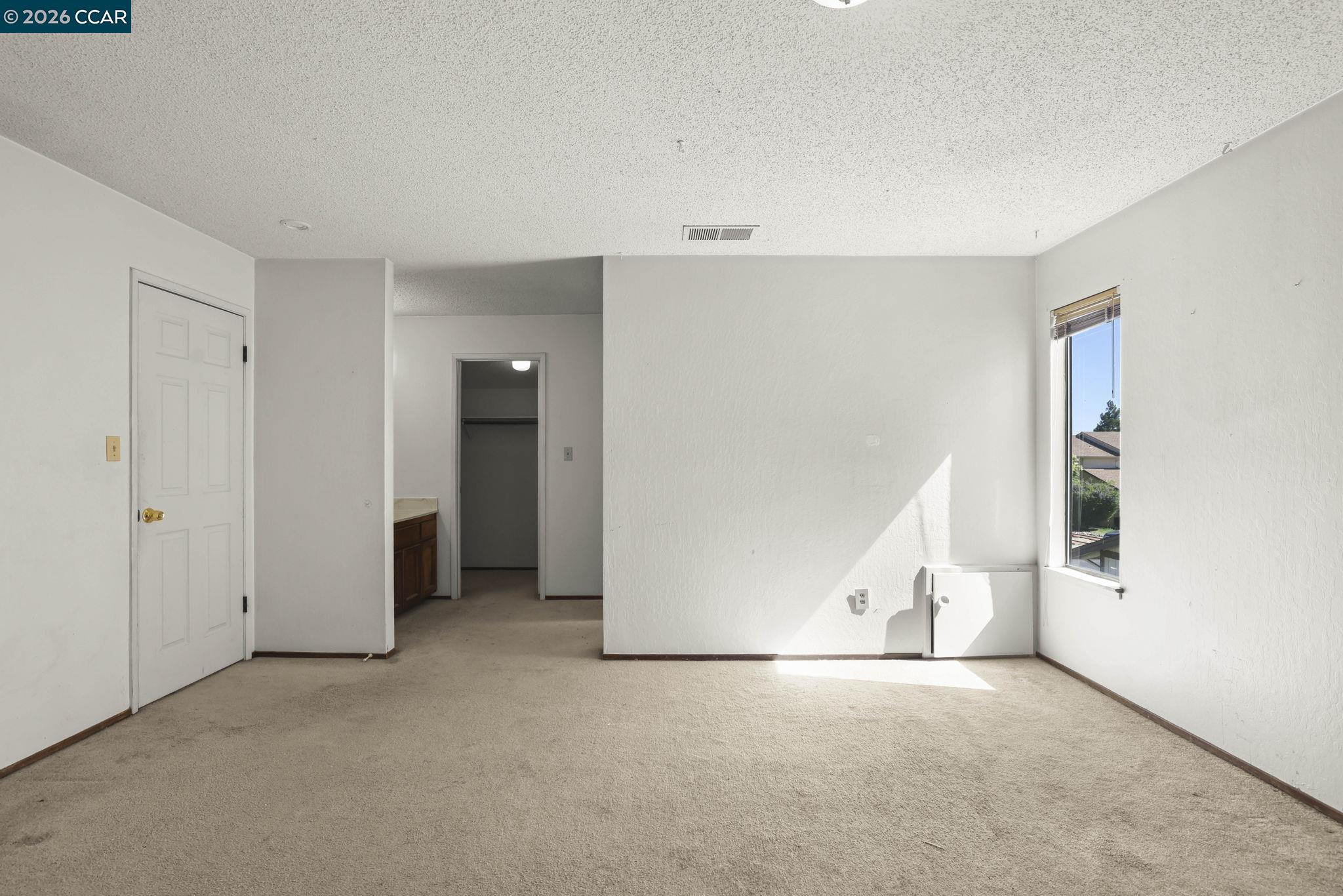 Photo #24: 41134875 Listing: Photo #24