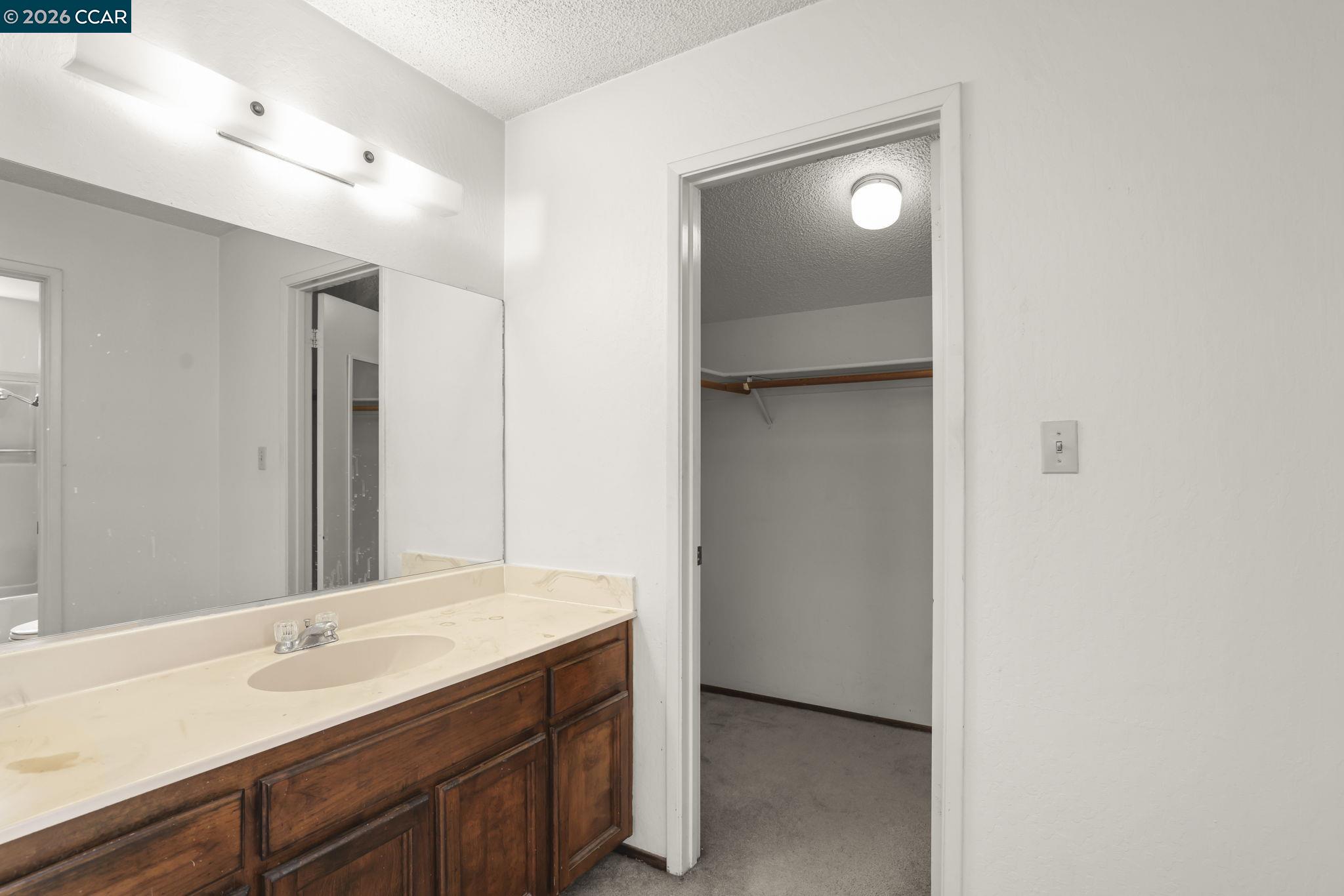 Photo #25: 41134875 Listing: Photo #25