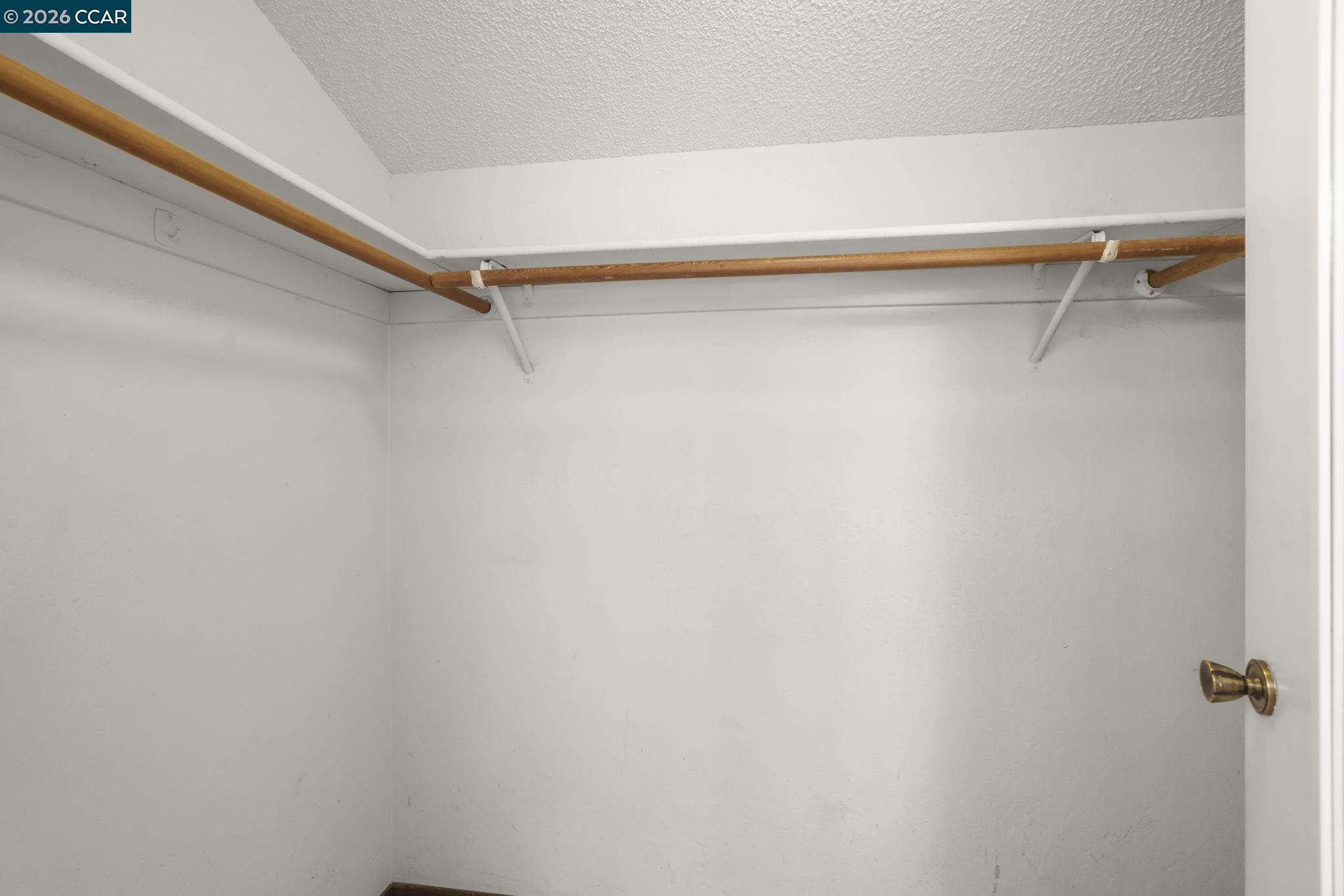 Photo #26: 41134875 Listing: Photo #26