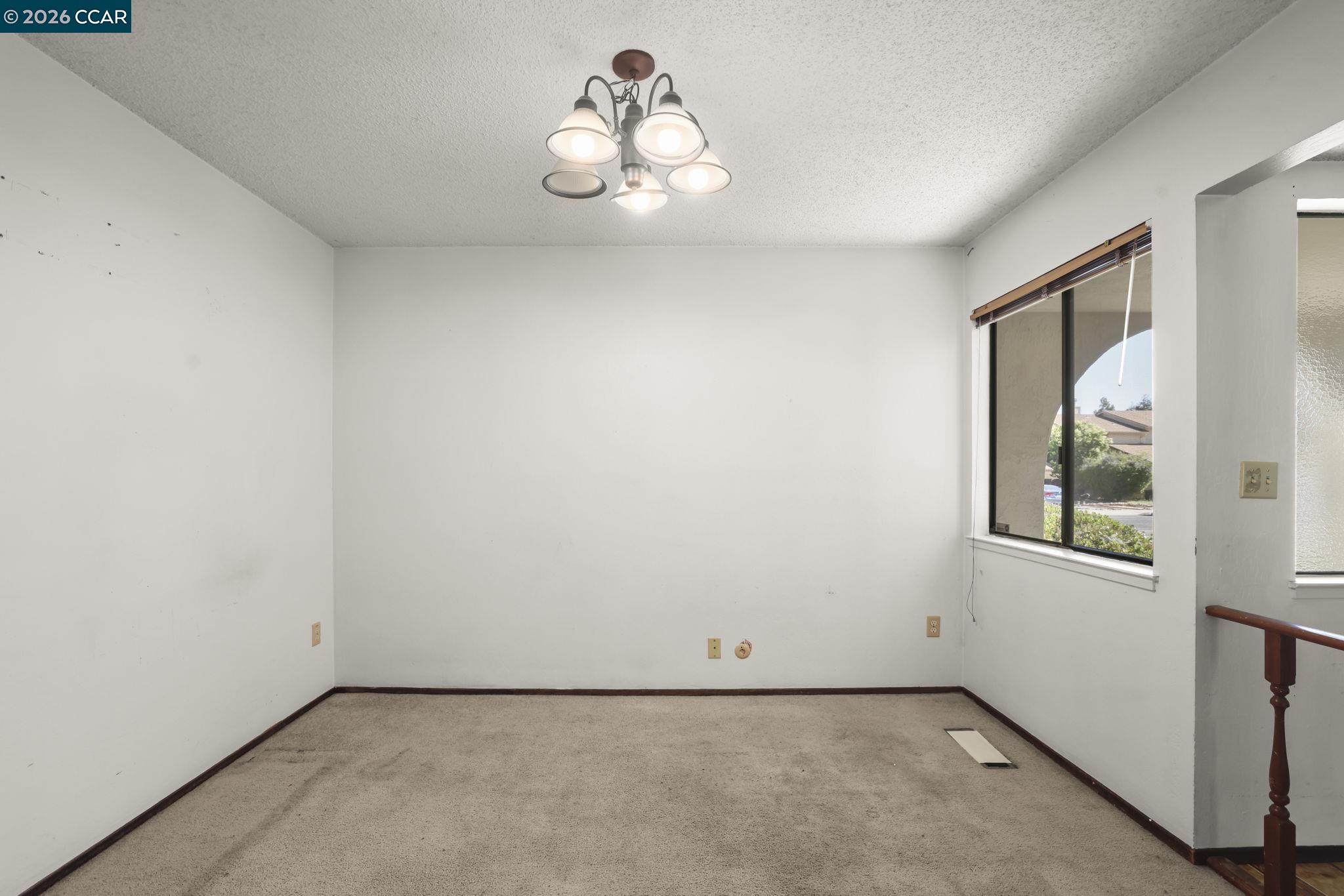 Photo #7: 41134875 Listing: Photo #7