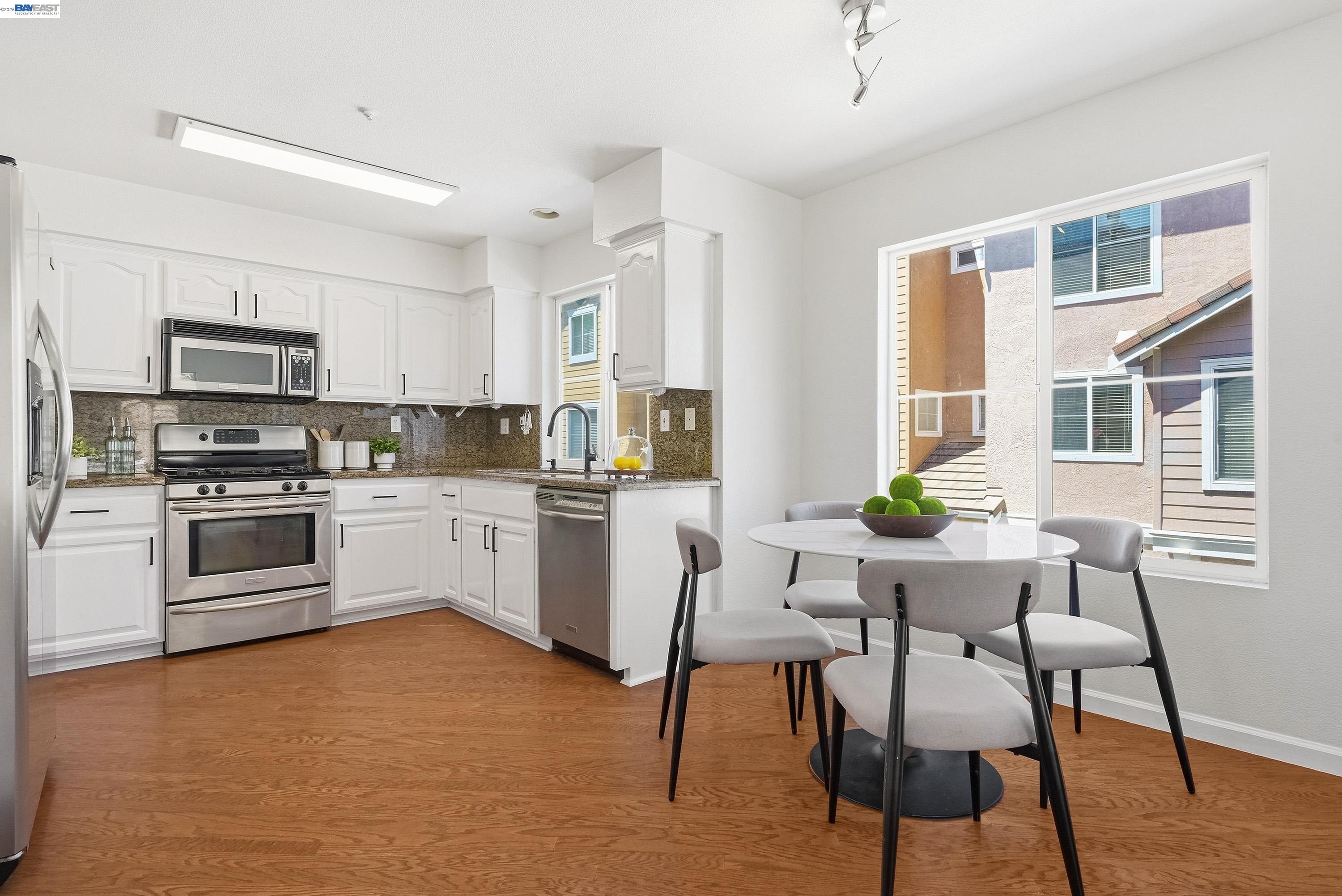 Photo #9: 41134880 Listing: Photo #9