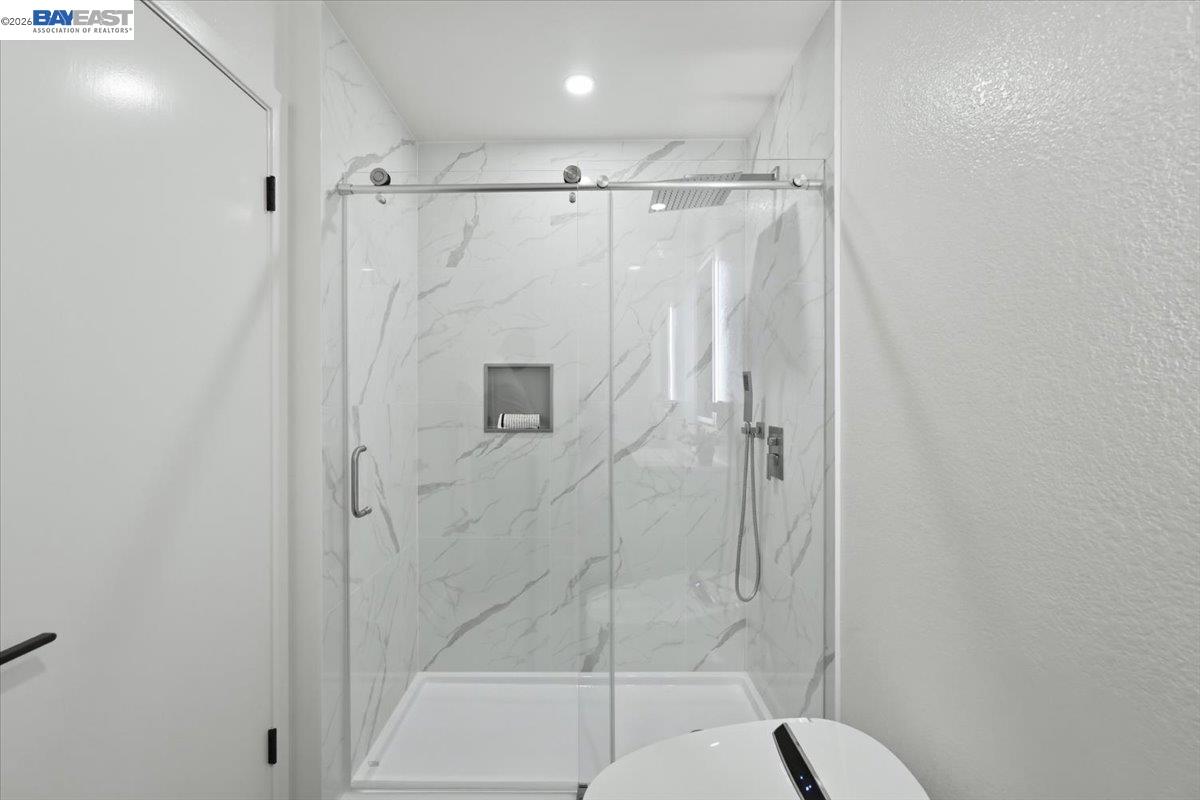 Photo #31: 41134889 Listing: Photo #31