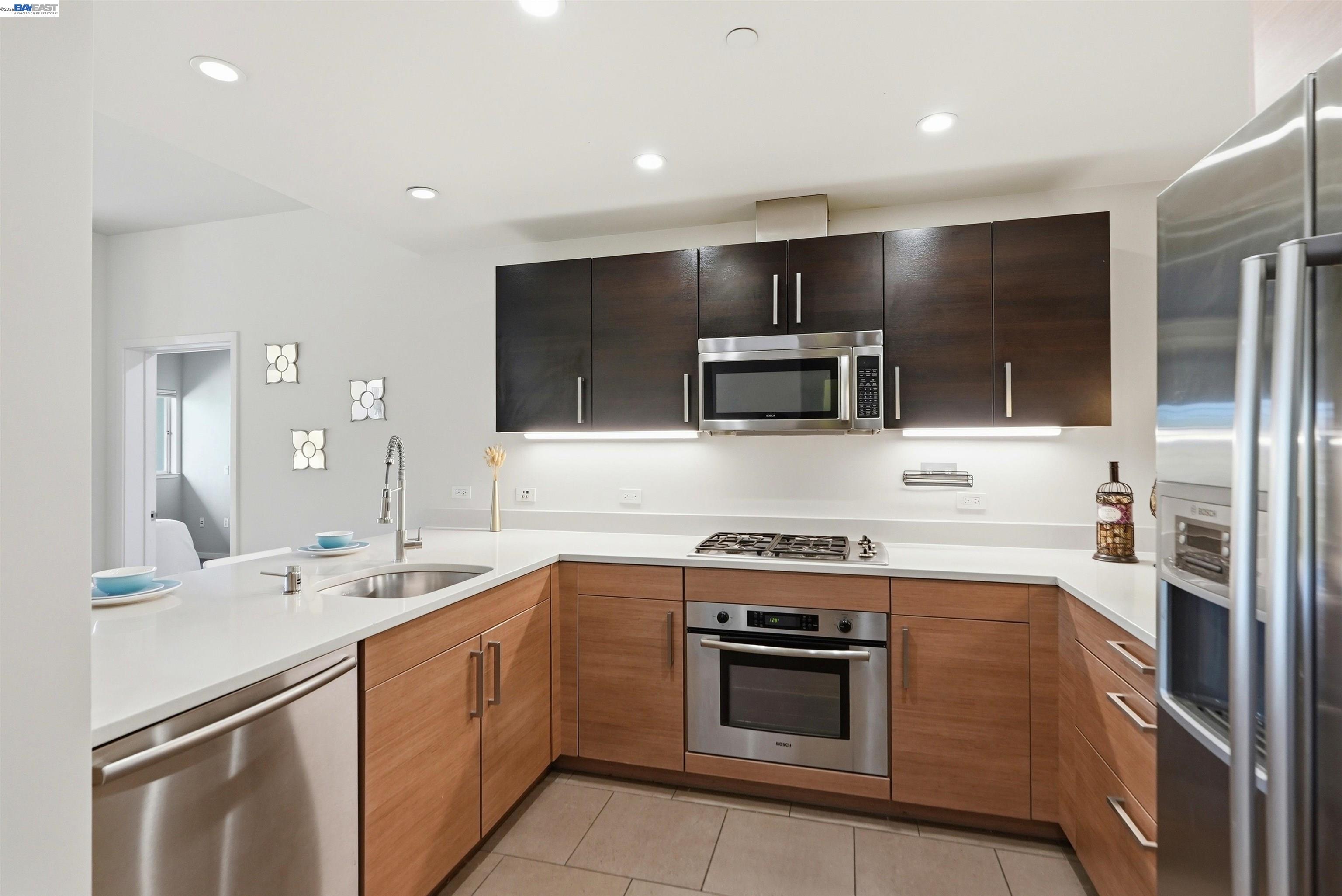 Photo #6: 41134898 Listing: Photo #6