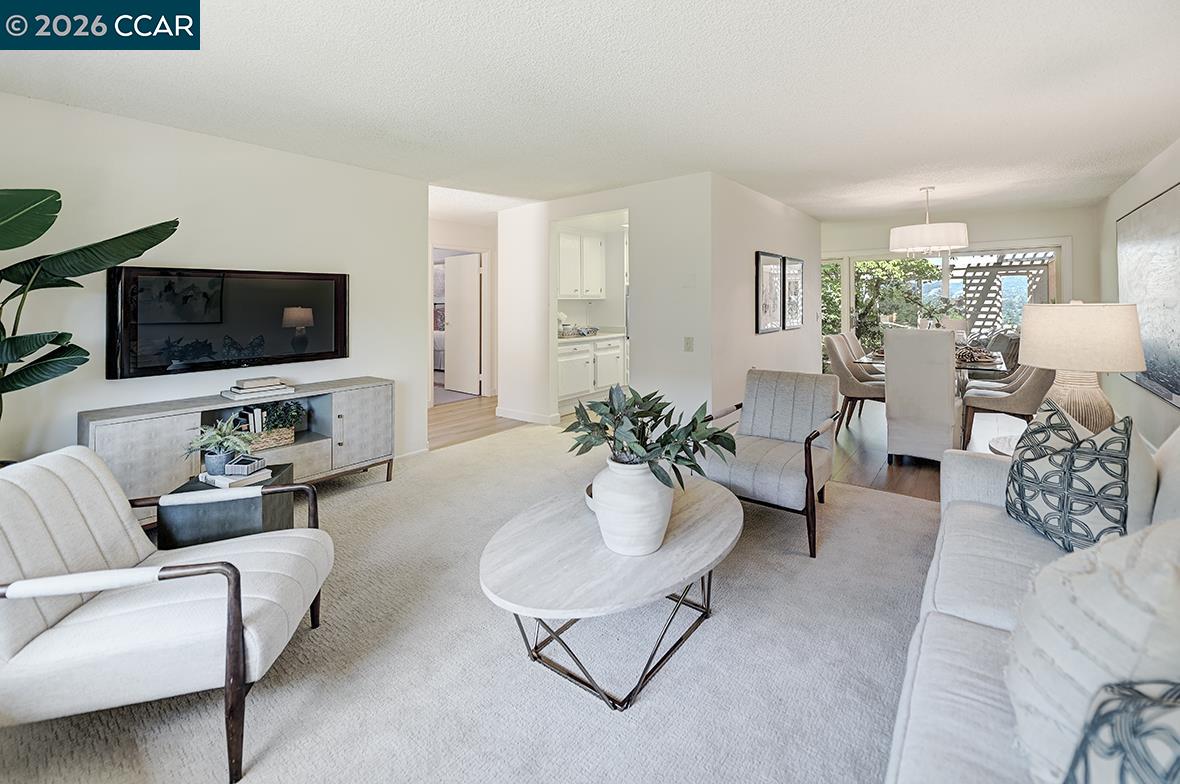 Photo #11: 41134913 Listing: Photo #11