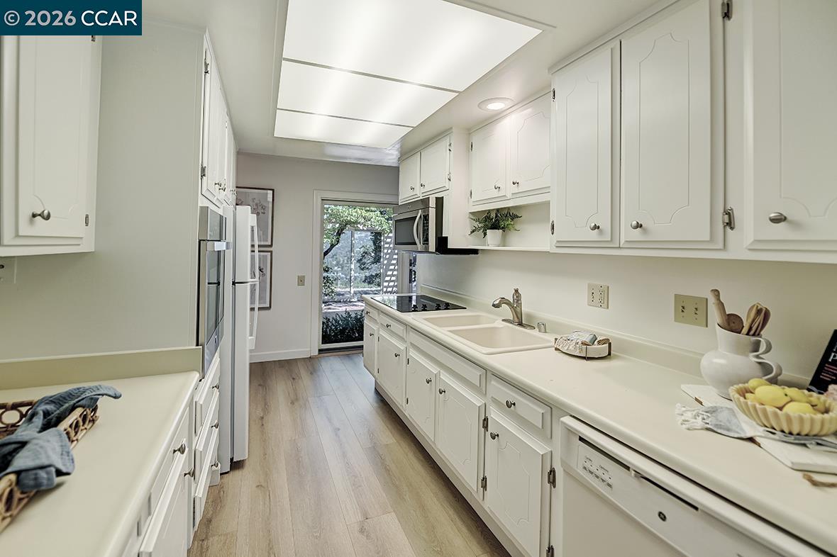 Photo #19: 41134913 Listing: Photo #19