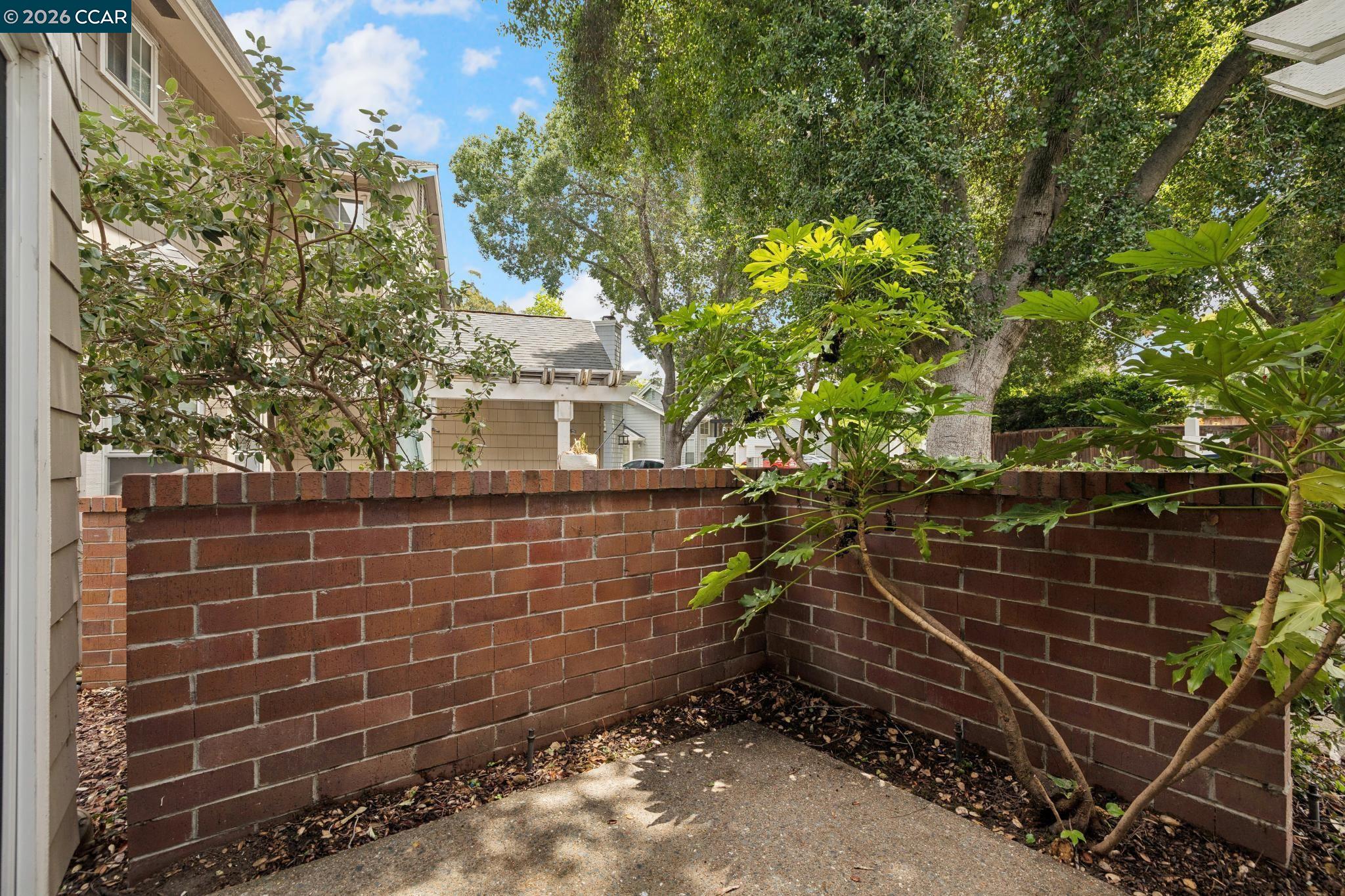 Photo #3: 41134929 Listing: Photo #3