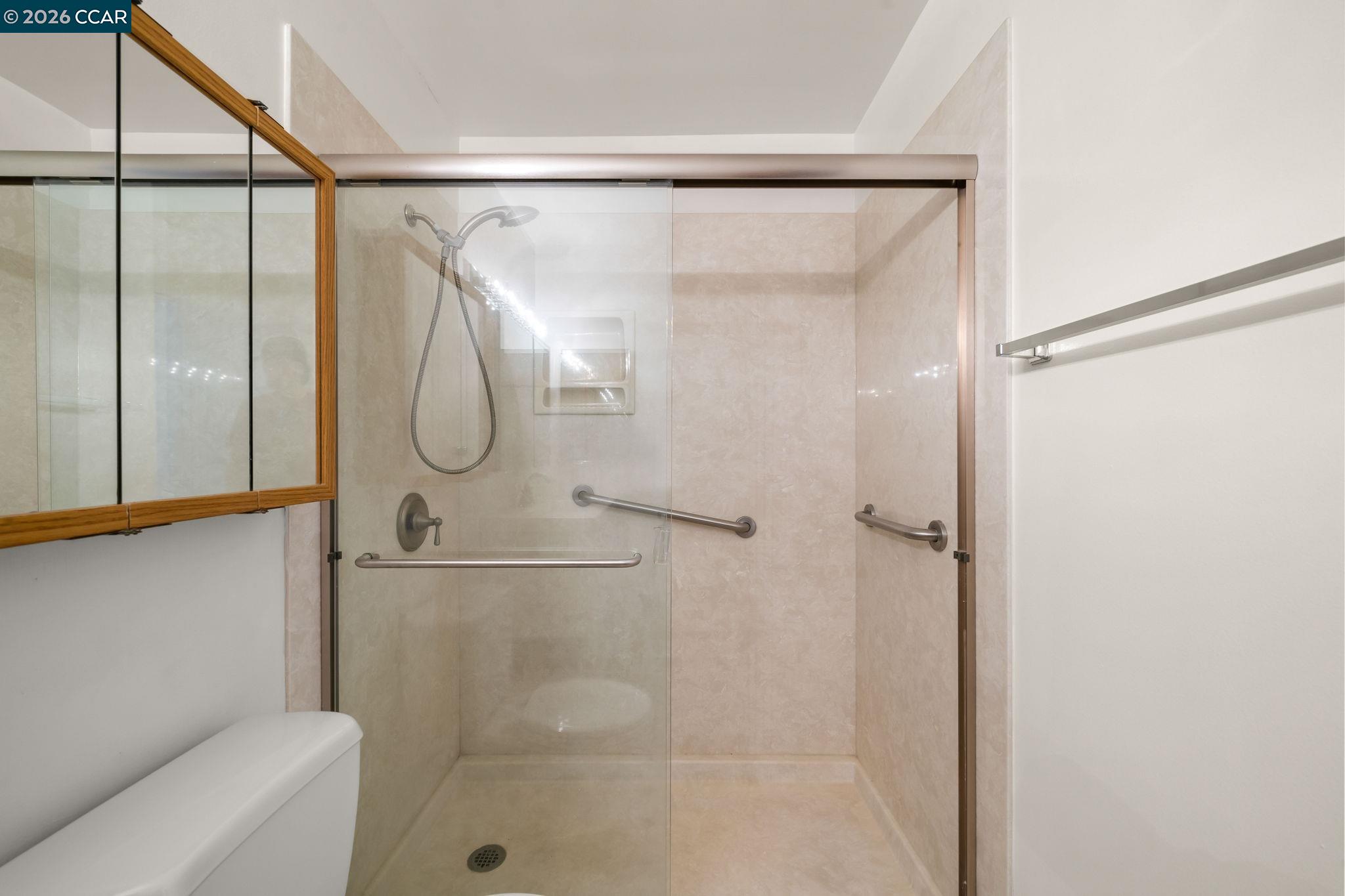 Photo #12: 41134951 Listing: Photo #12