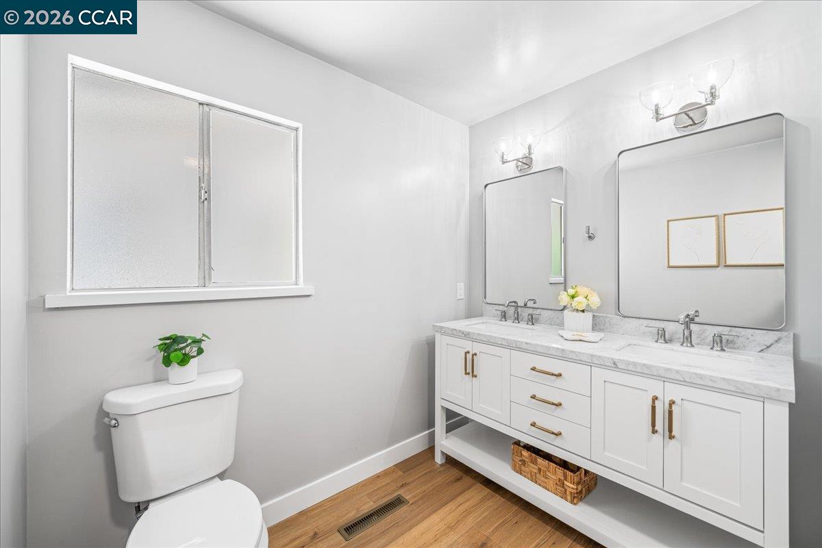 300 Oak View Ter, Danville CA 94526 — photo 35