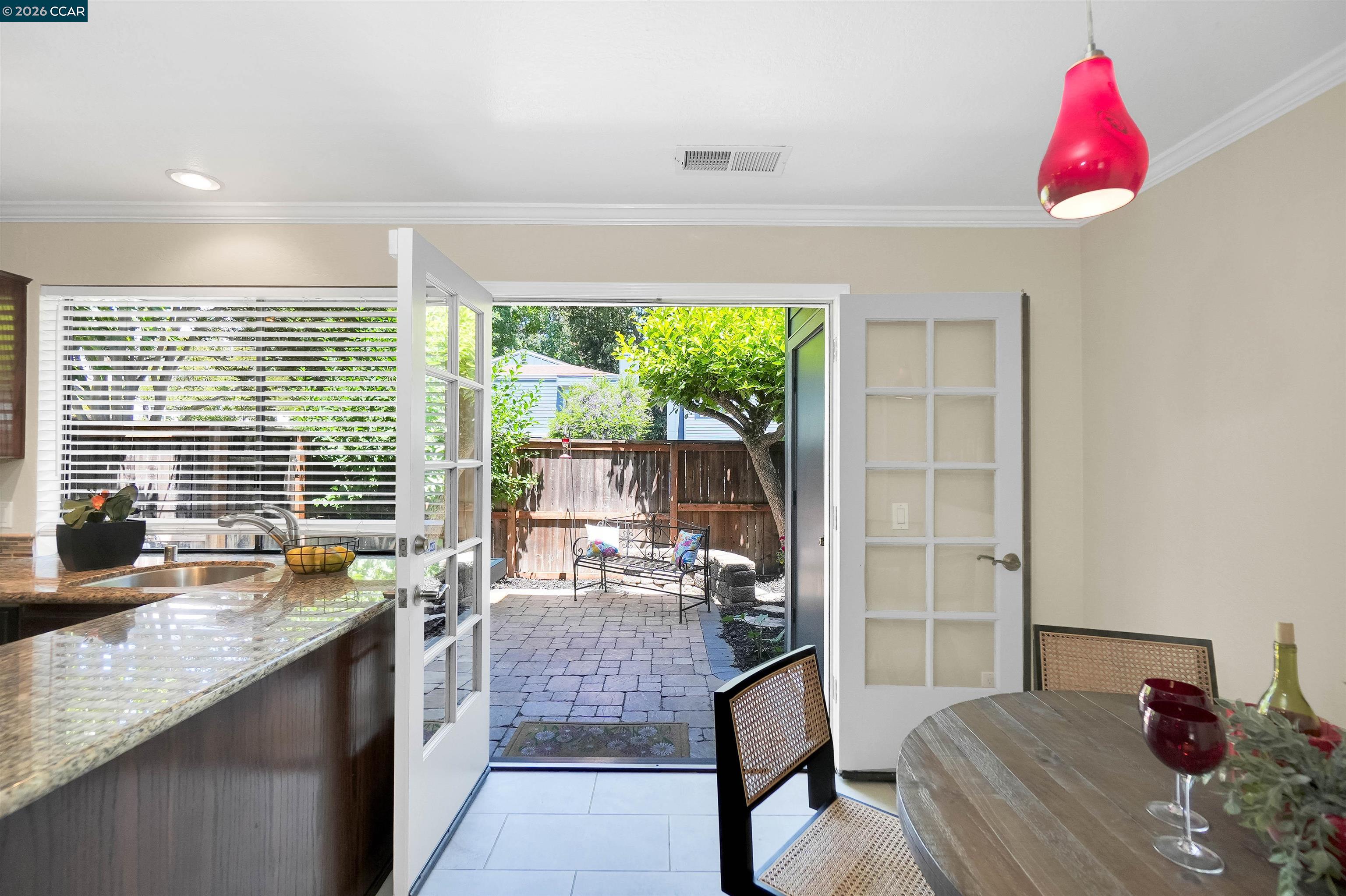 Photo #5: 41134964 Listing: Photo #5