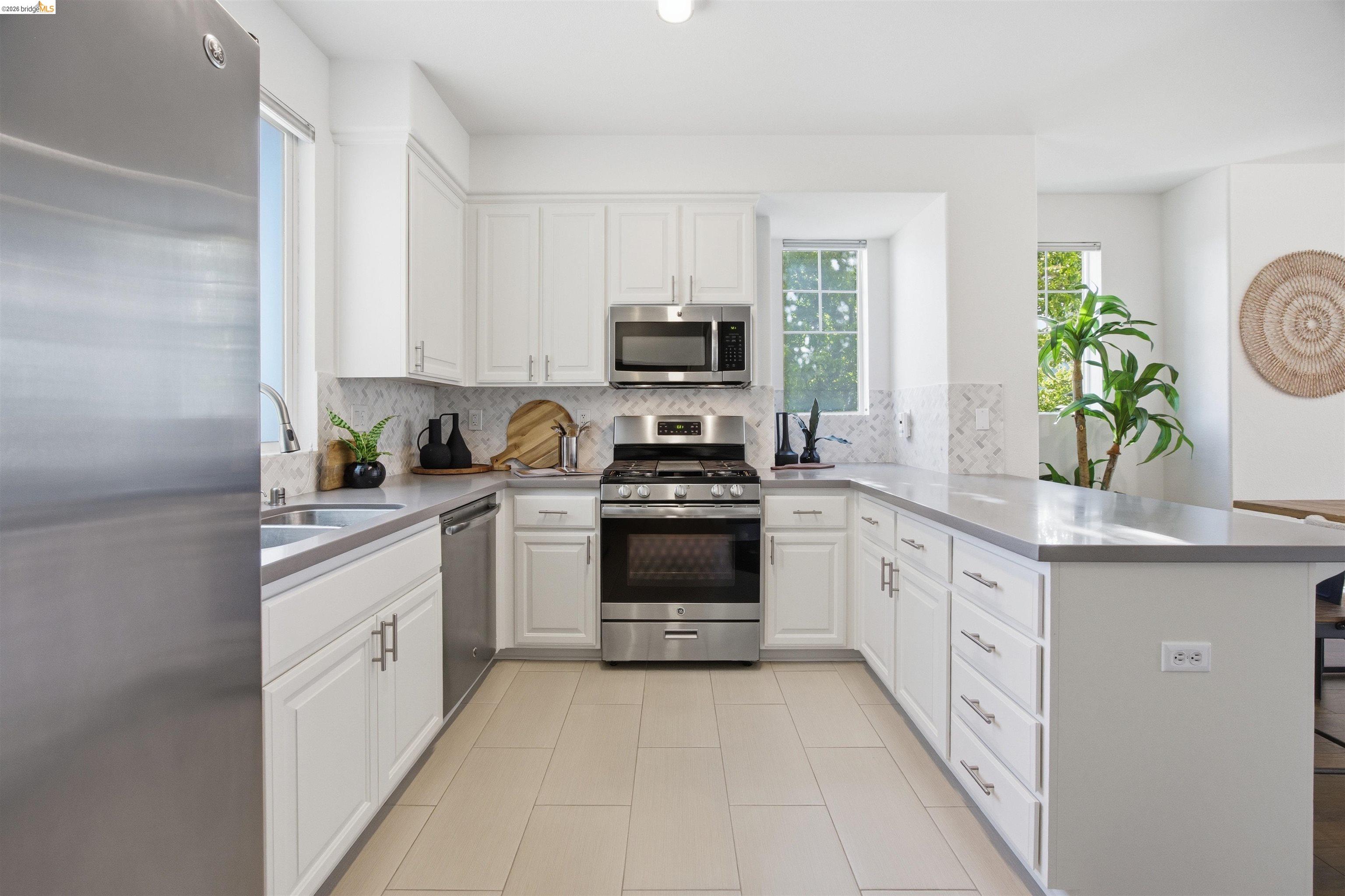 Photo #8: 41134982 Listing: Photo #8