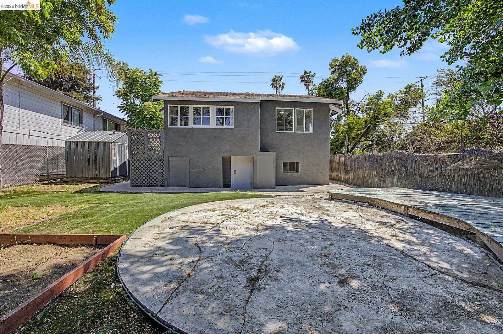 704 W 9Th St, Antioch CA 94509 — photo 37
