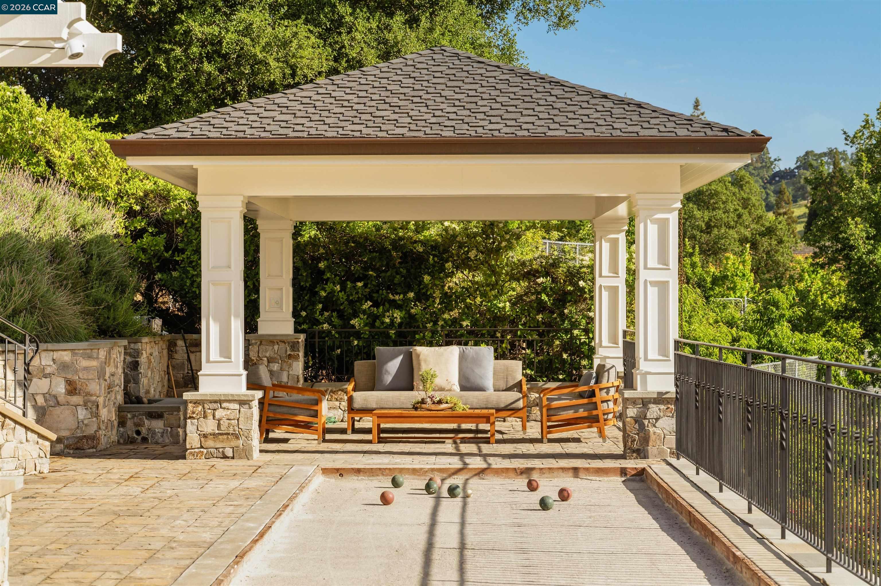 298 Barrington Ln, Alamo CA 94507 — photo 10