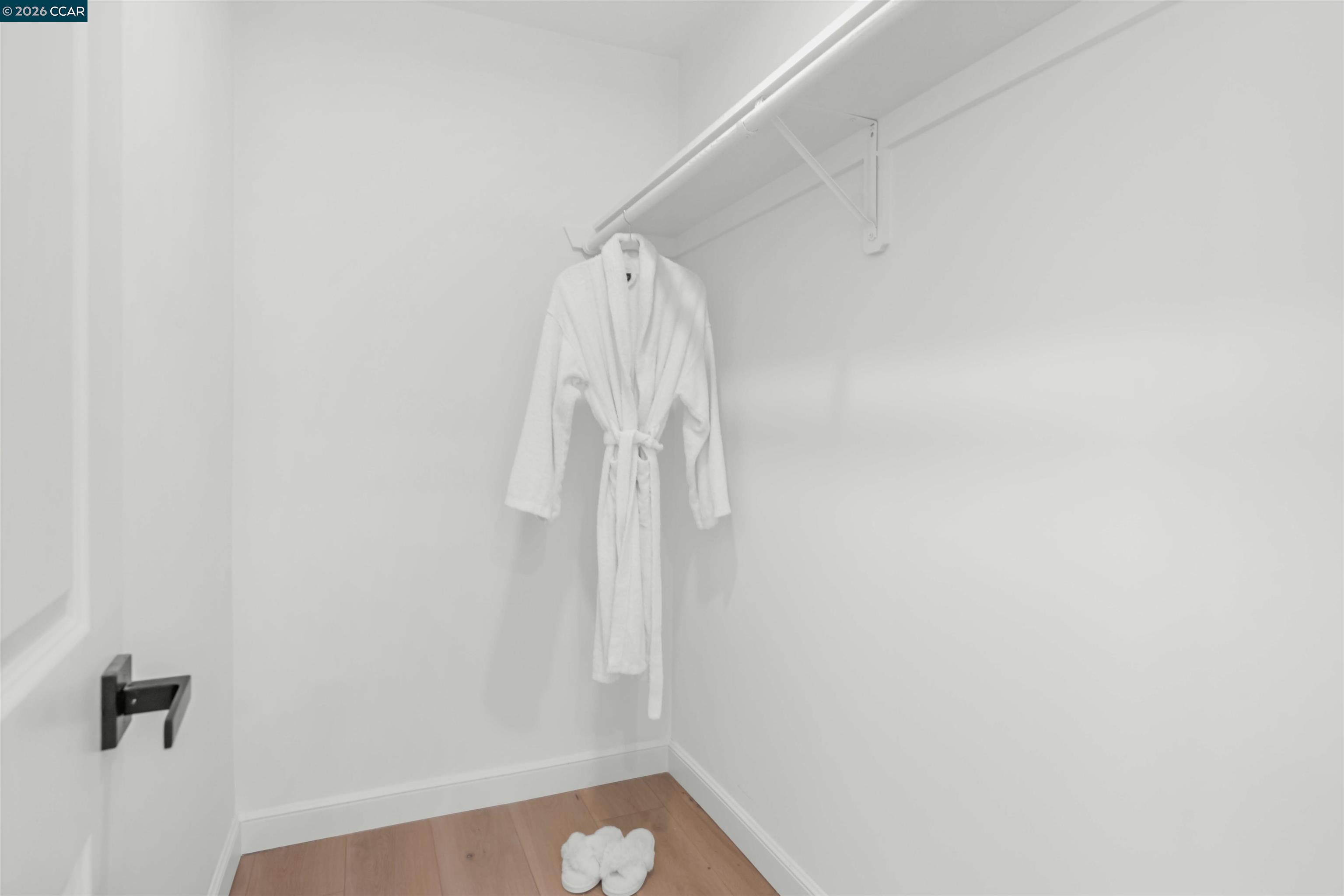 Photo #18: 41135029 Listing: Photo #18