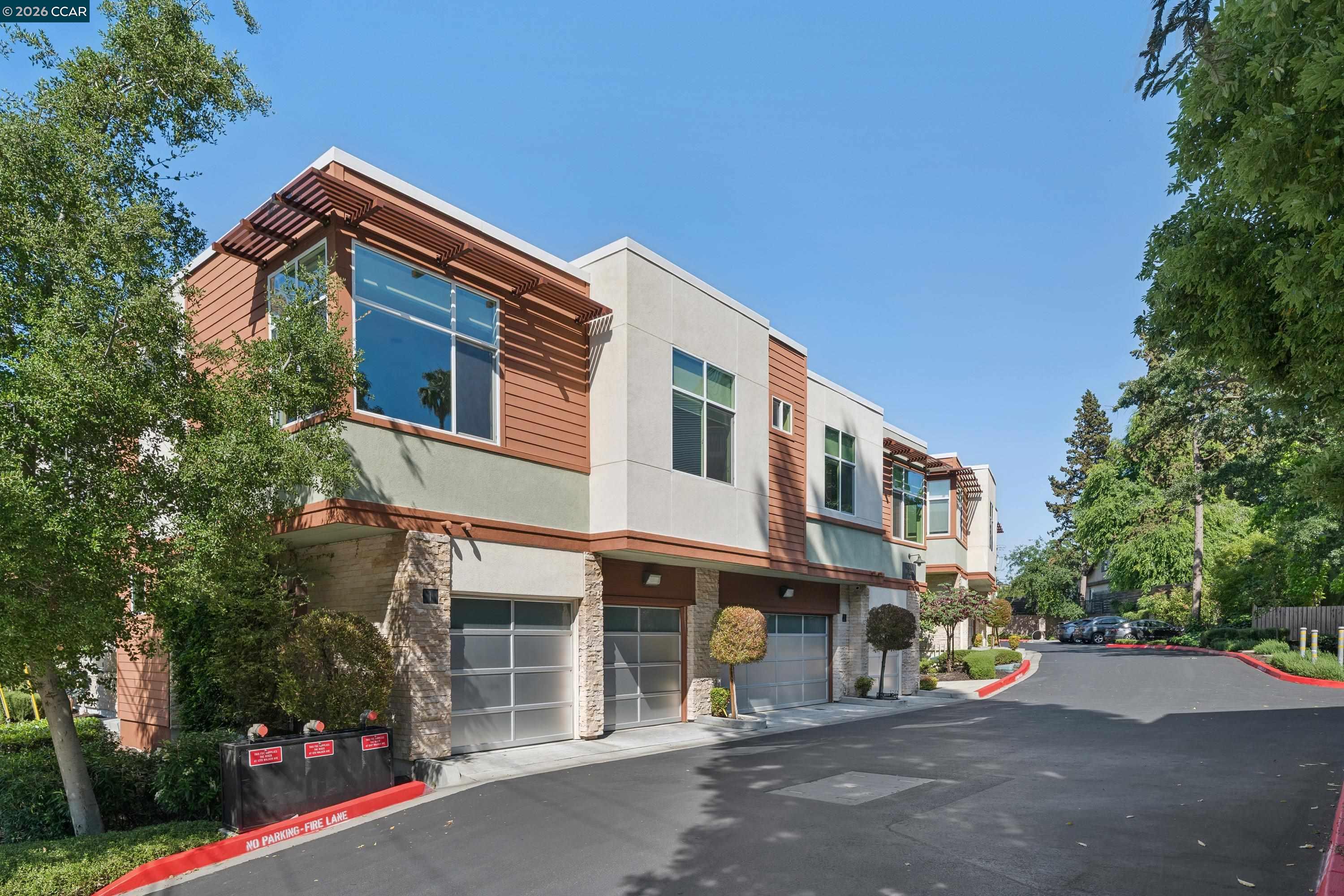 Photo #2: 41135034 Listing: Photo #2