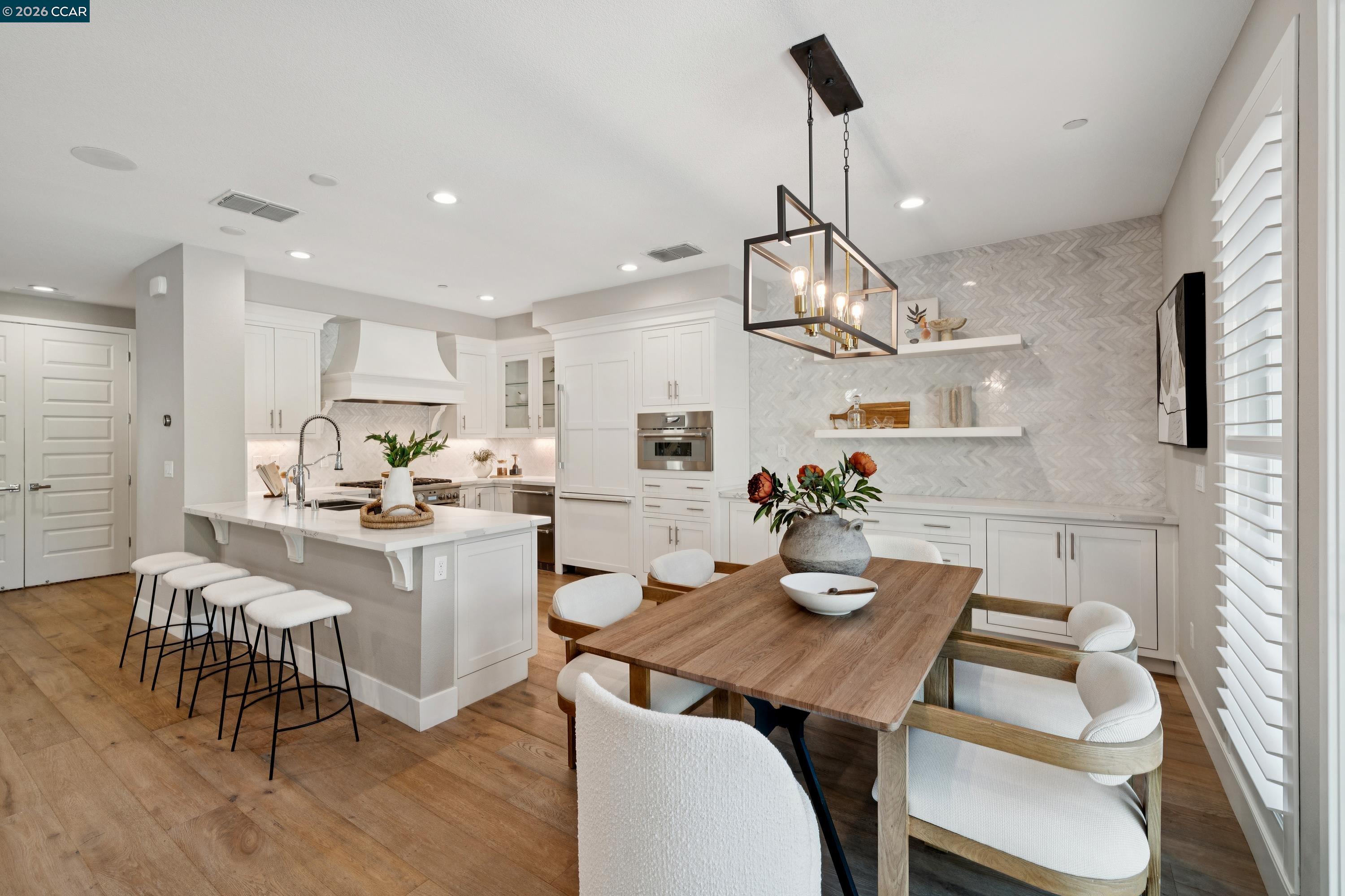 Photo #12: 41135034 Listing: Photo #12