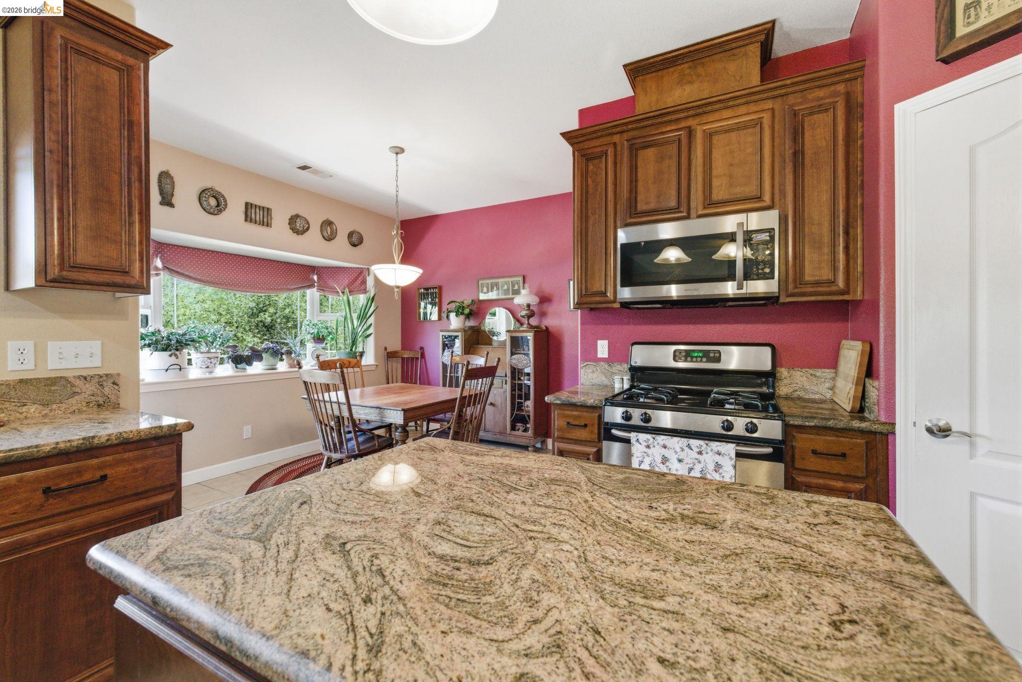 690 Golden Gate Circle, Sonora CA 95370 — photo 11