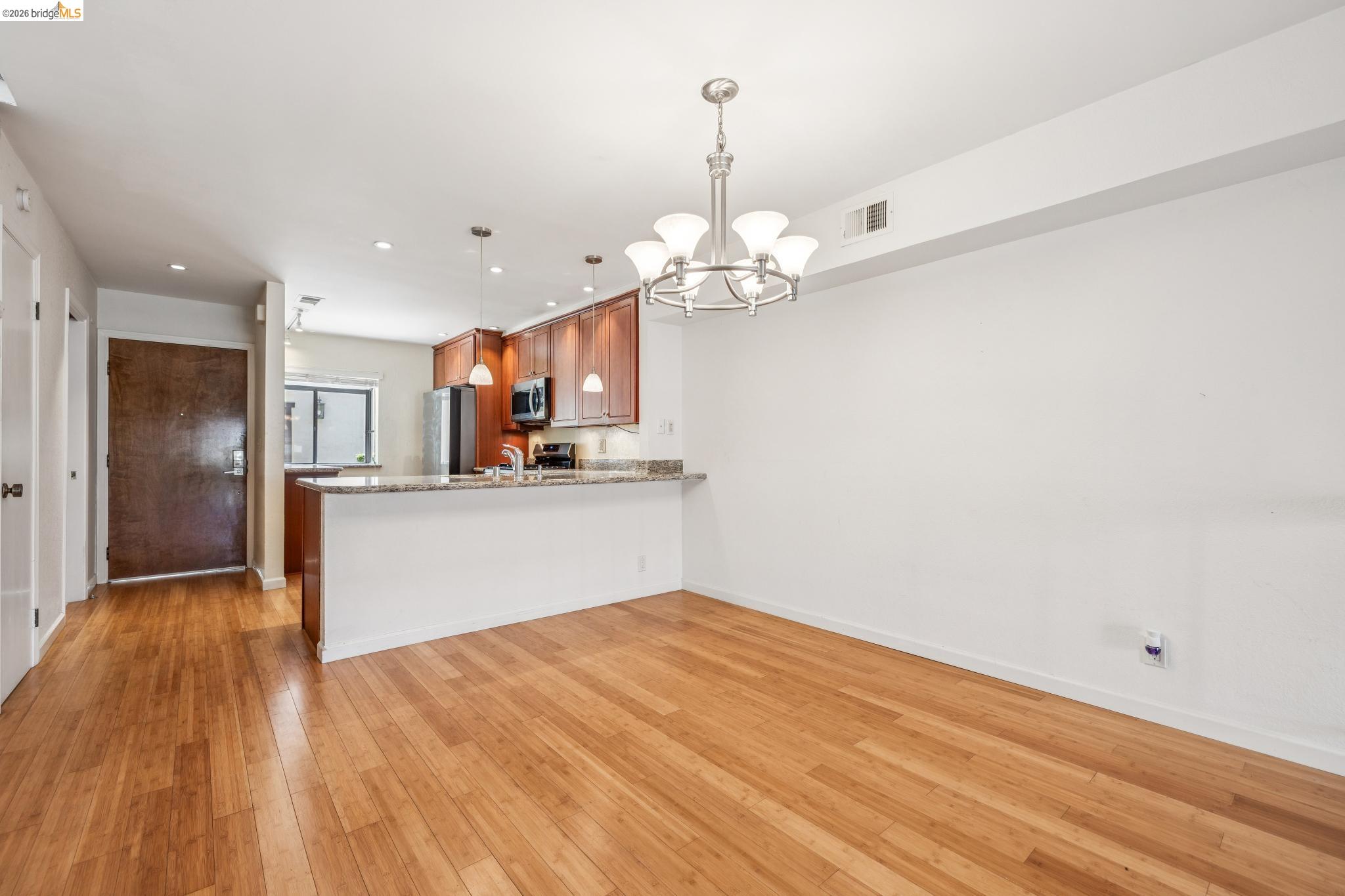 Photo #13: 41135046 Listing: Photo #13