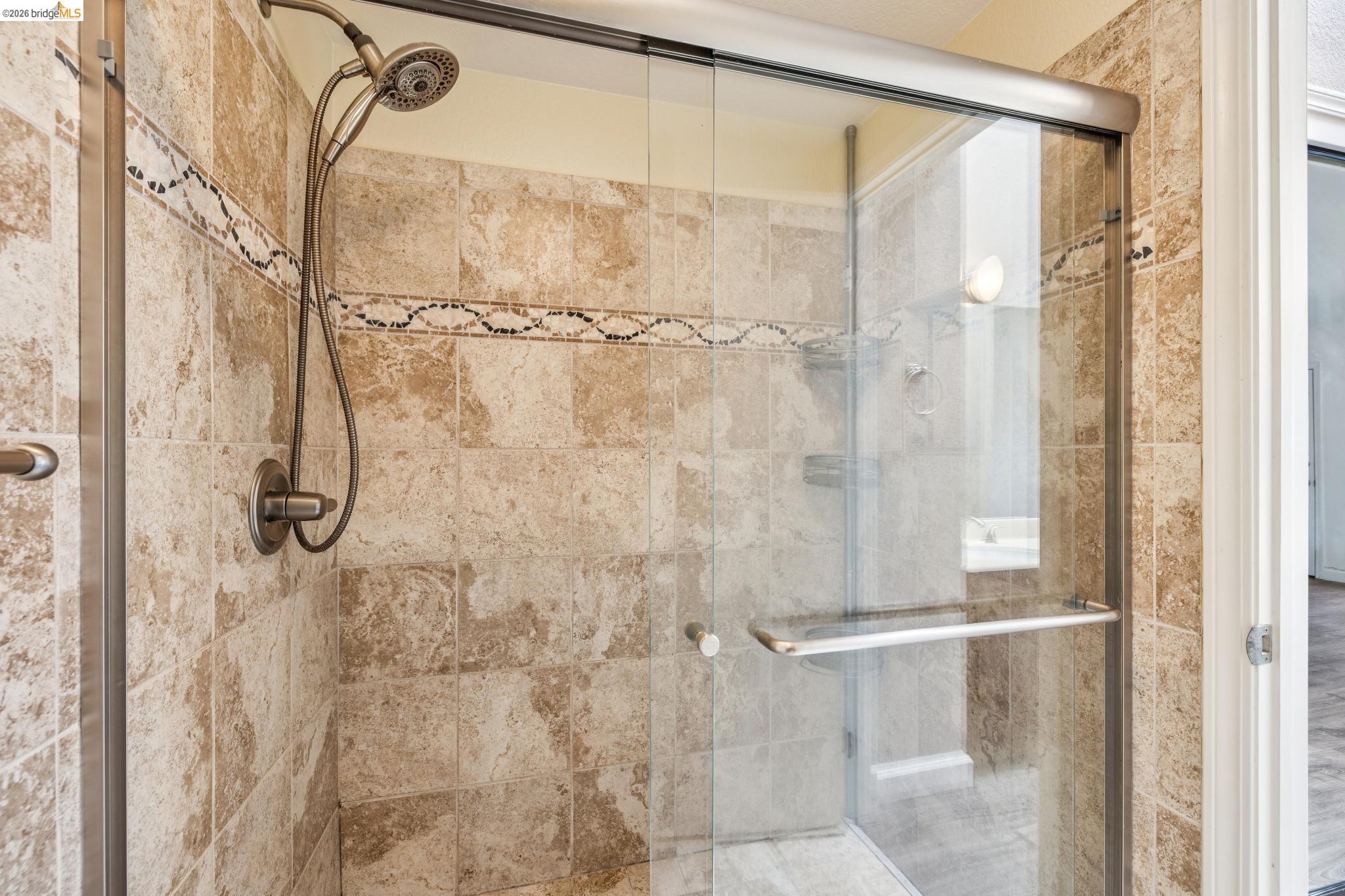 Photo #26: 41135046 Listing: Photo #26