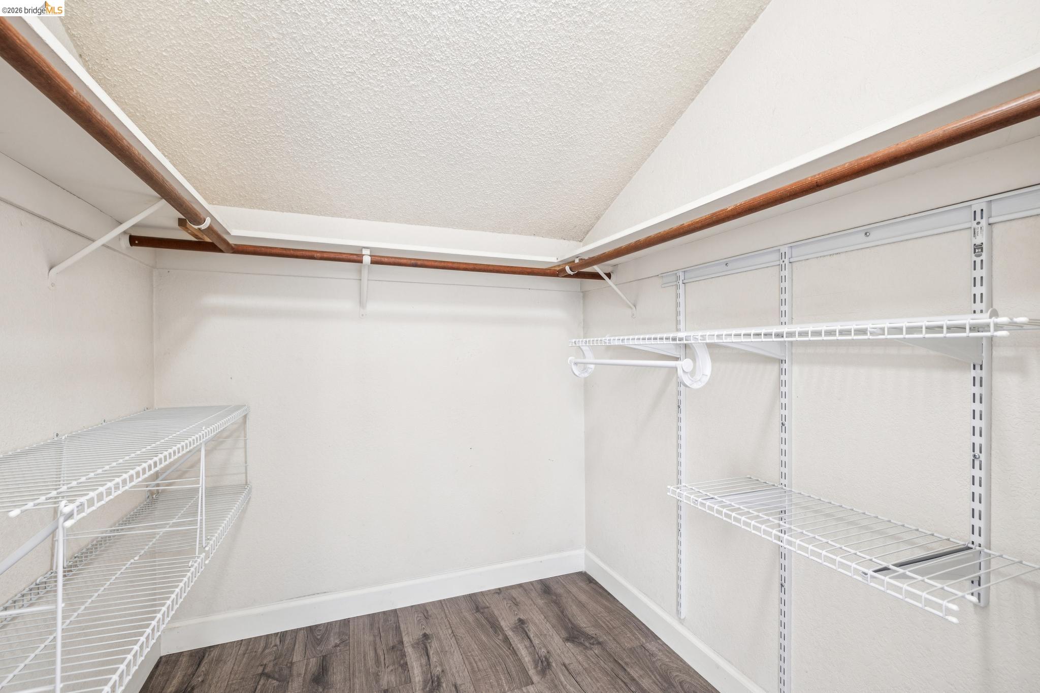 Photo #27: 41135046 Listing: Photo #27