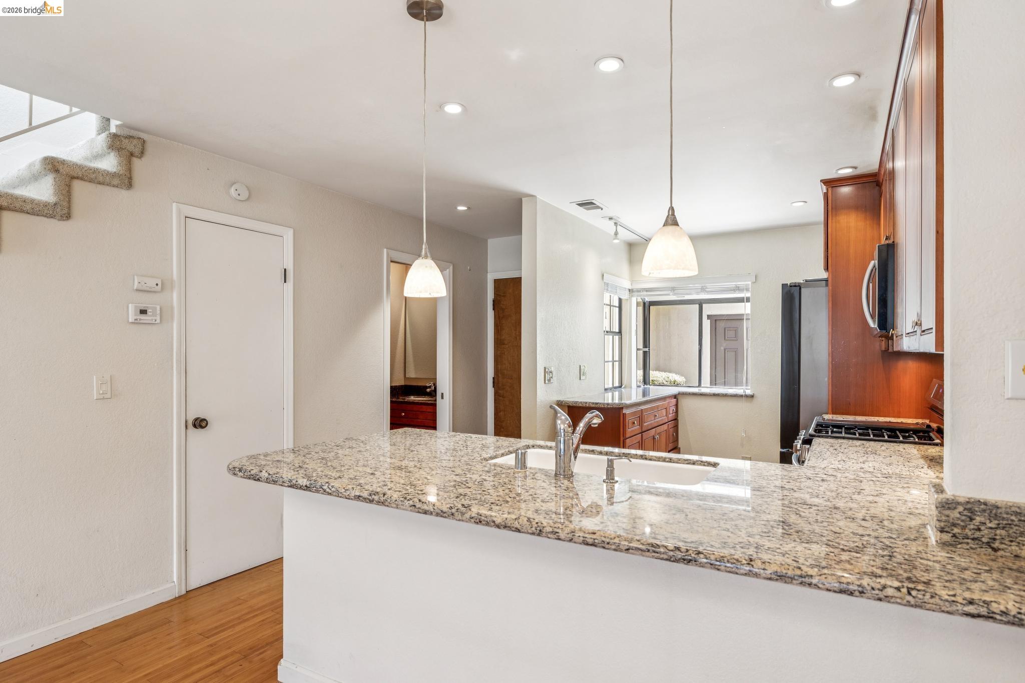Photo #9: 41135046 Listing: Photo #9