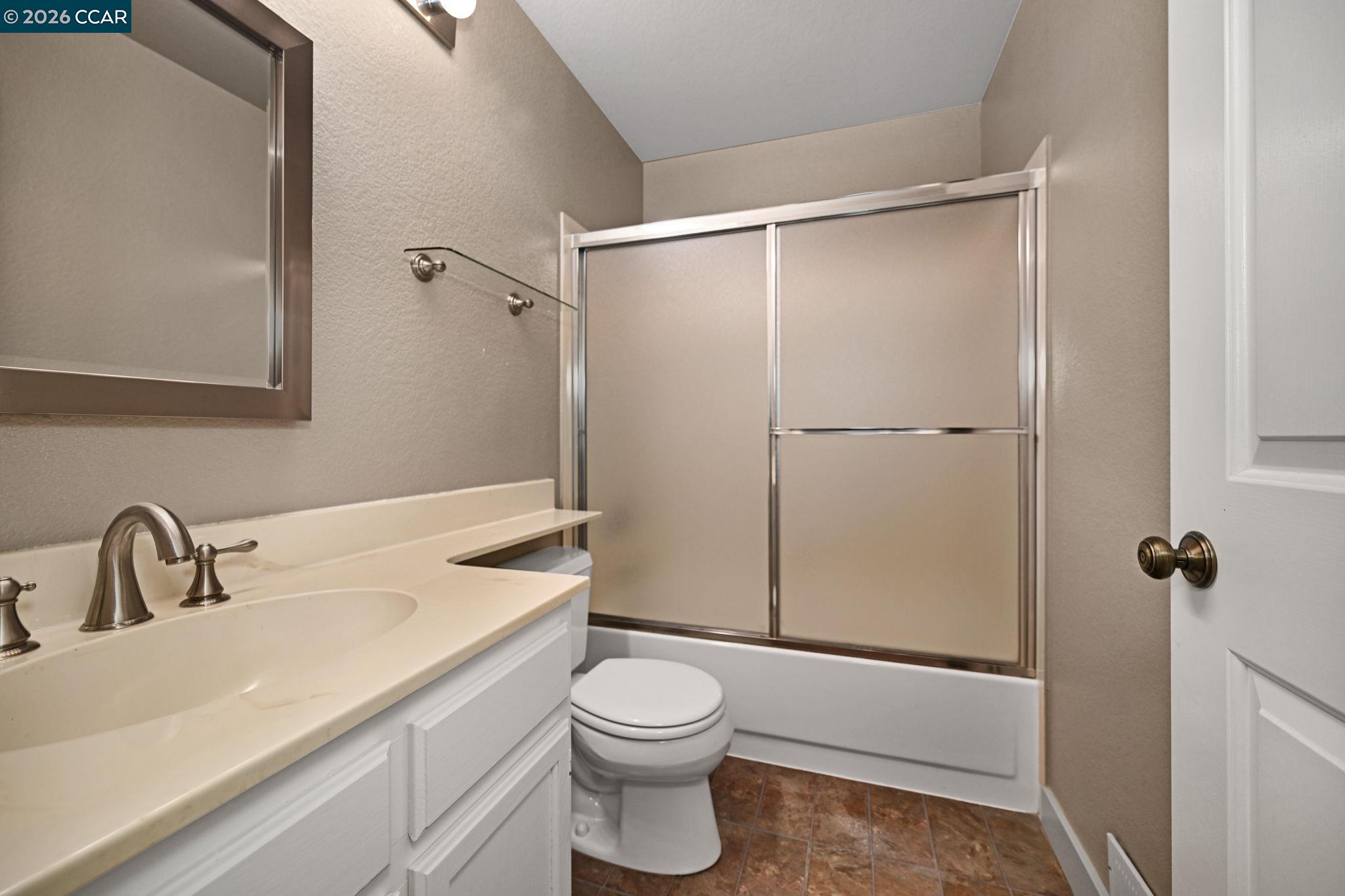 Photo #15: 41135047 Listing: Photo #15