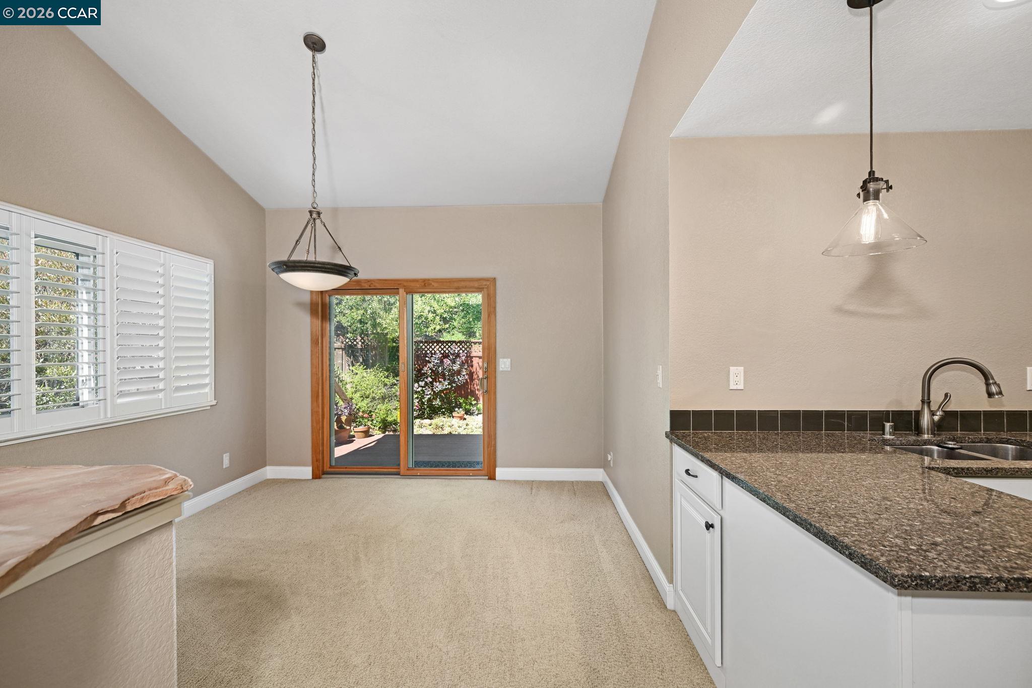 Photo #8: 41135047 Listing: Photo #8