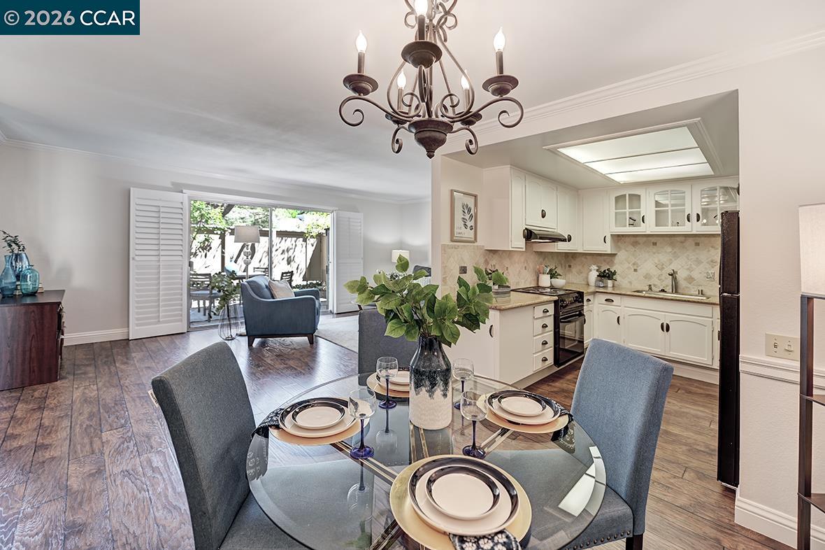 Photo #12: 41135073 Listing: Photo #12