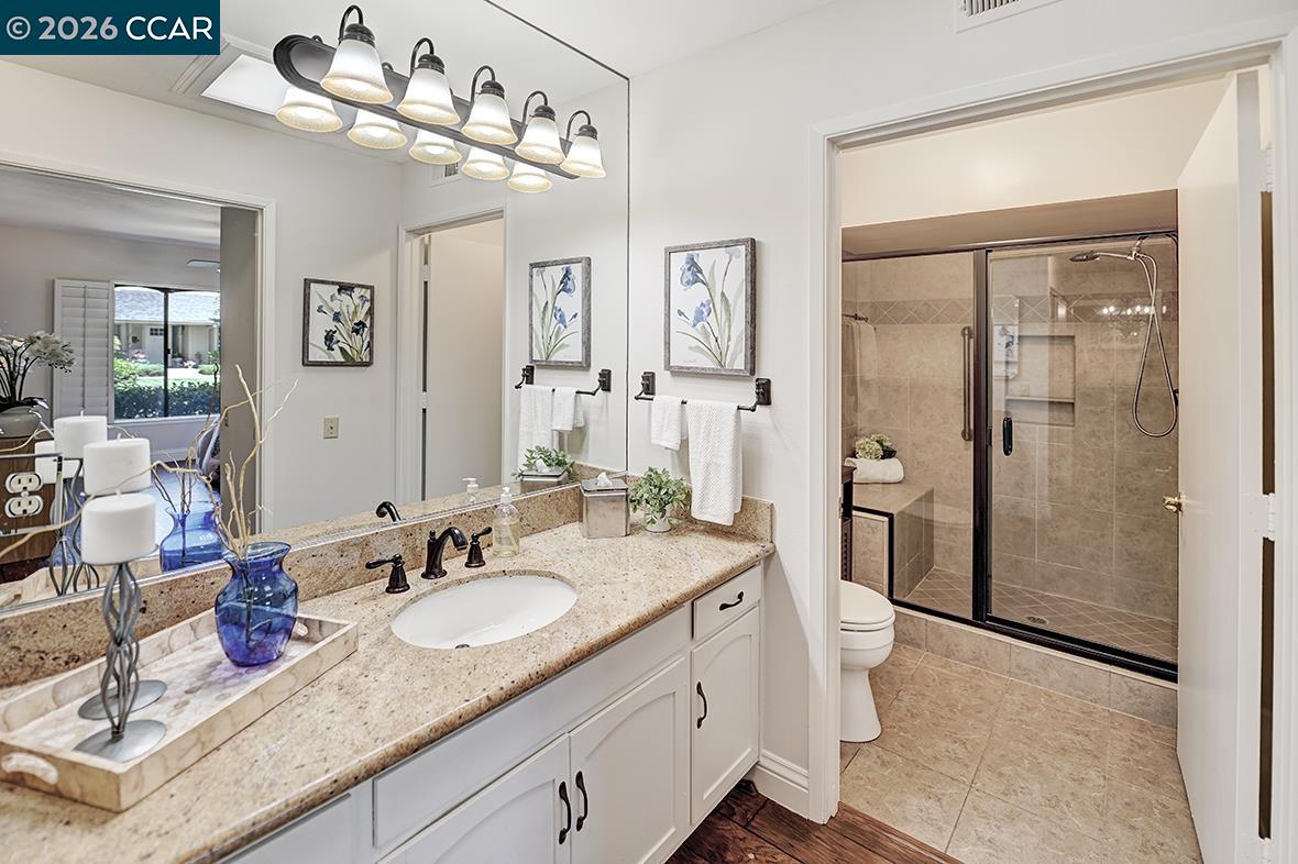 Photo #16: 41135073 Listing: Photo #16