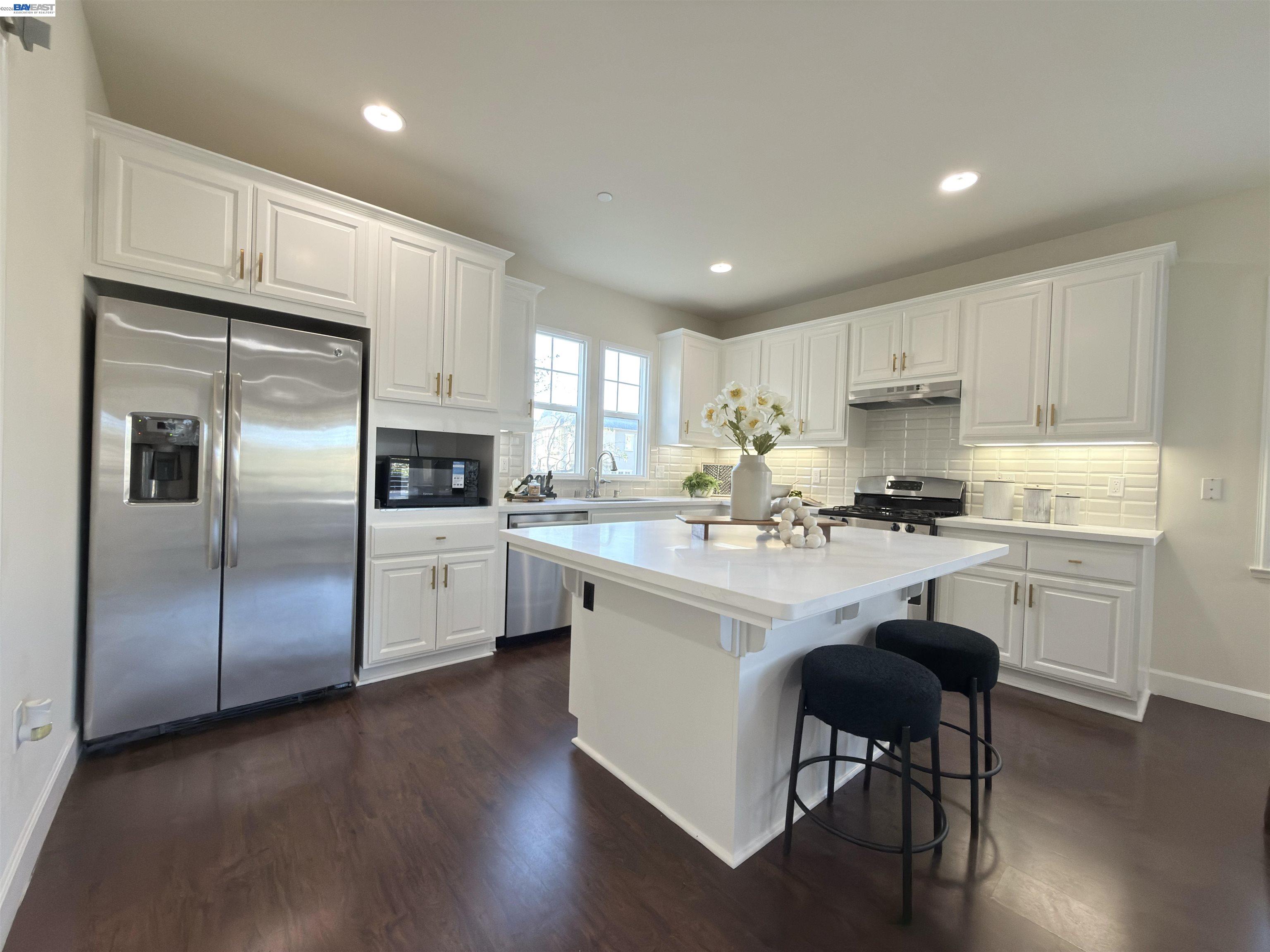 Photo #5: 41135076 Listing: Photo #5
