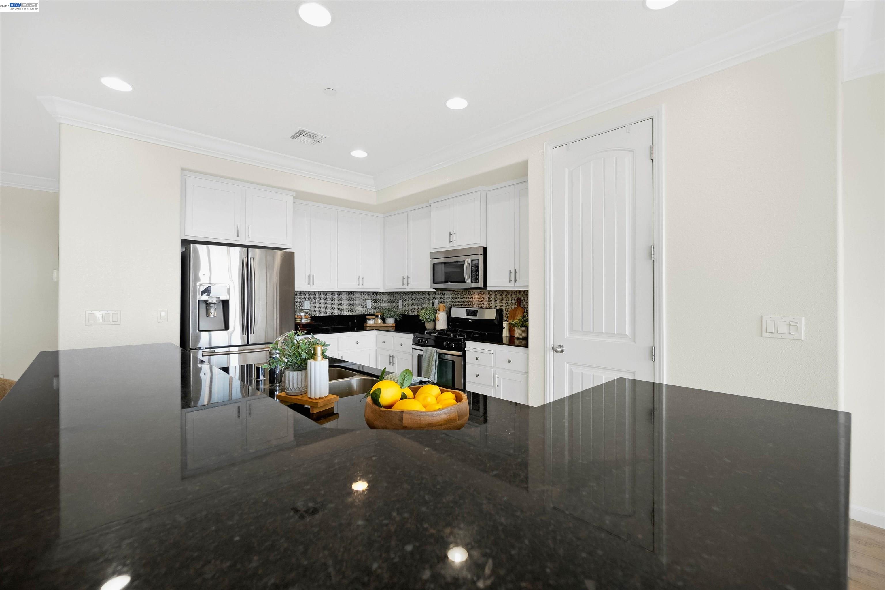 Photo #23: 41135084 Listing: Photo #23
