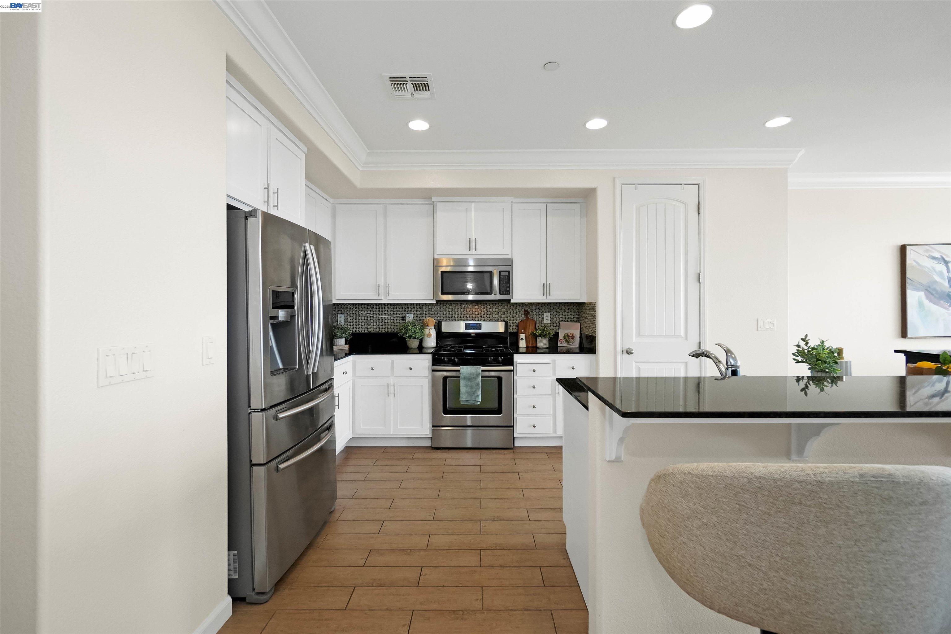 Photo #9: 41135084 Listing: Photo #9