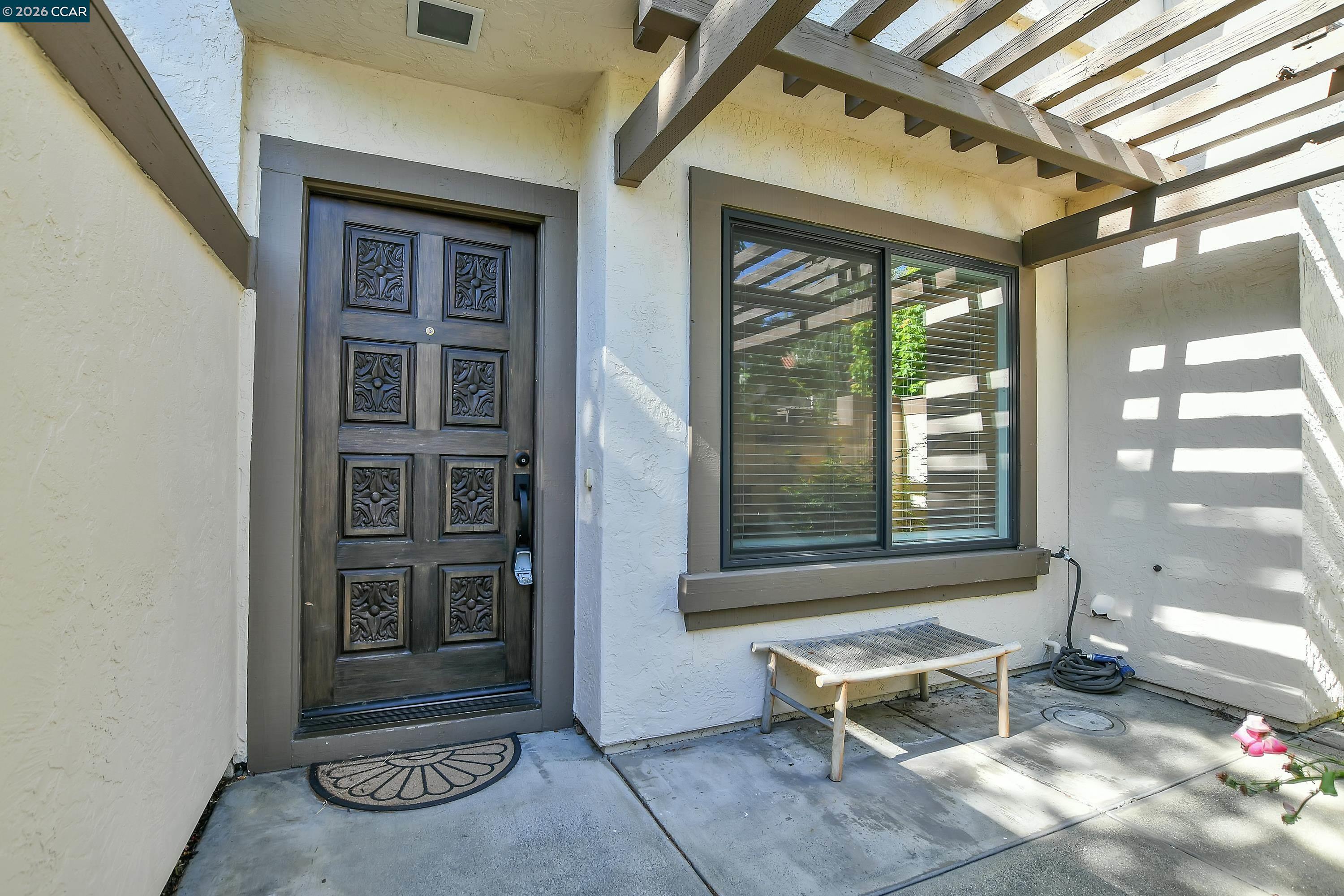 Photo #2: 41135101 Listing: Photo #2