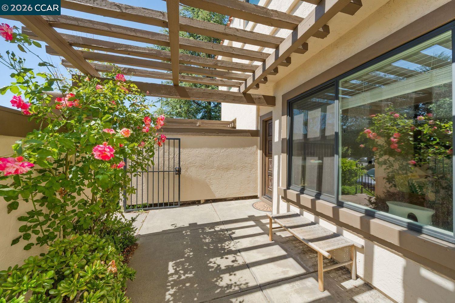 Photo #3: 41135101 Listing: Photo #3