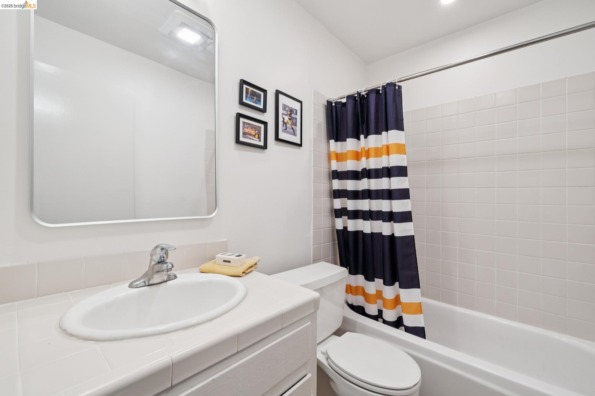 Photo #9: 41135110 Listing: Photo #9