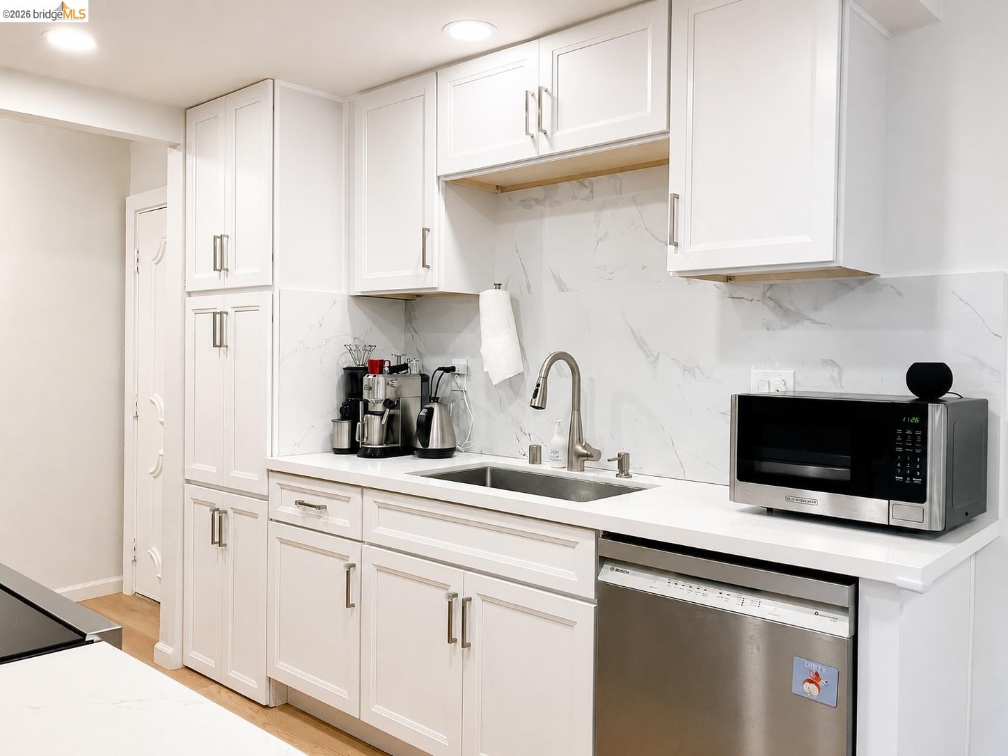 Photo #11: 41135137 Listing: Photo #11