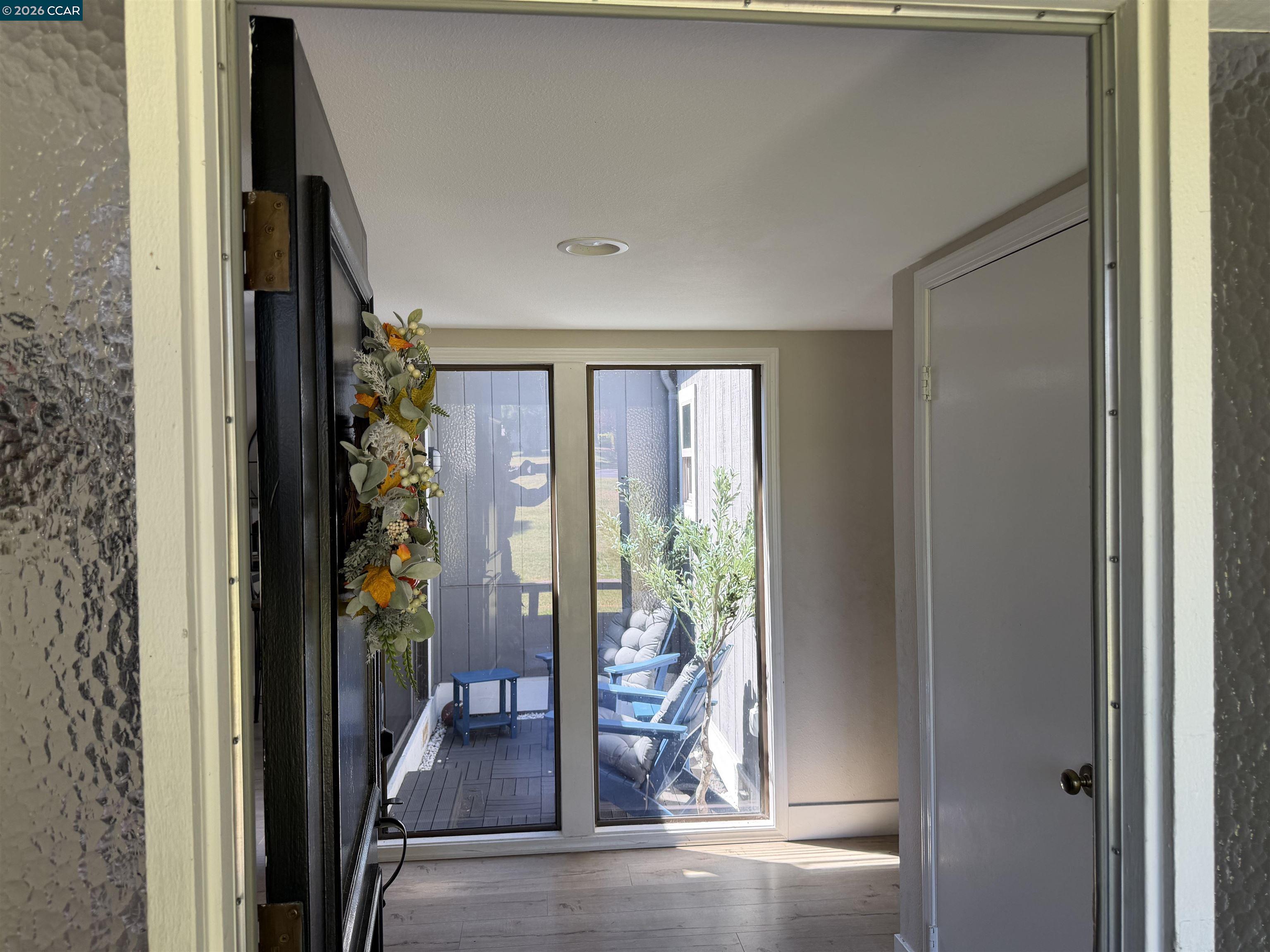 Photo #12: 41135139 Listing: Photo #12
