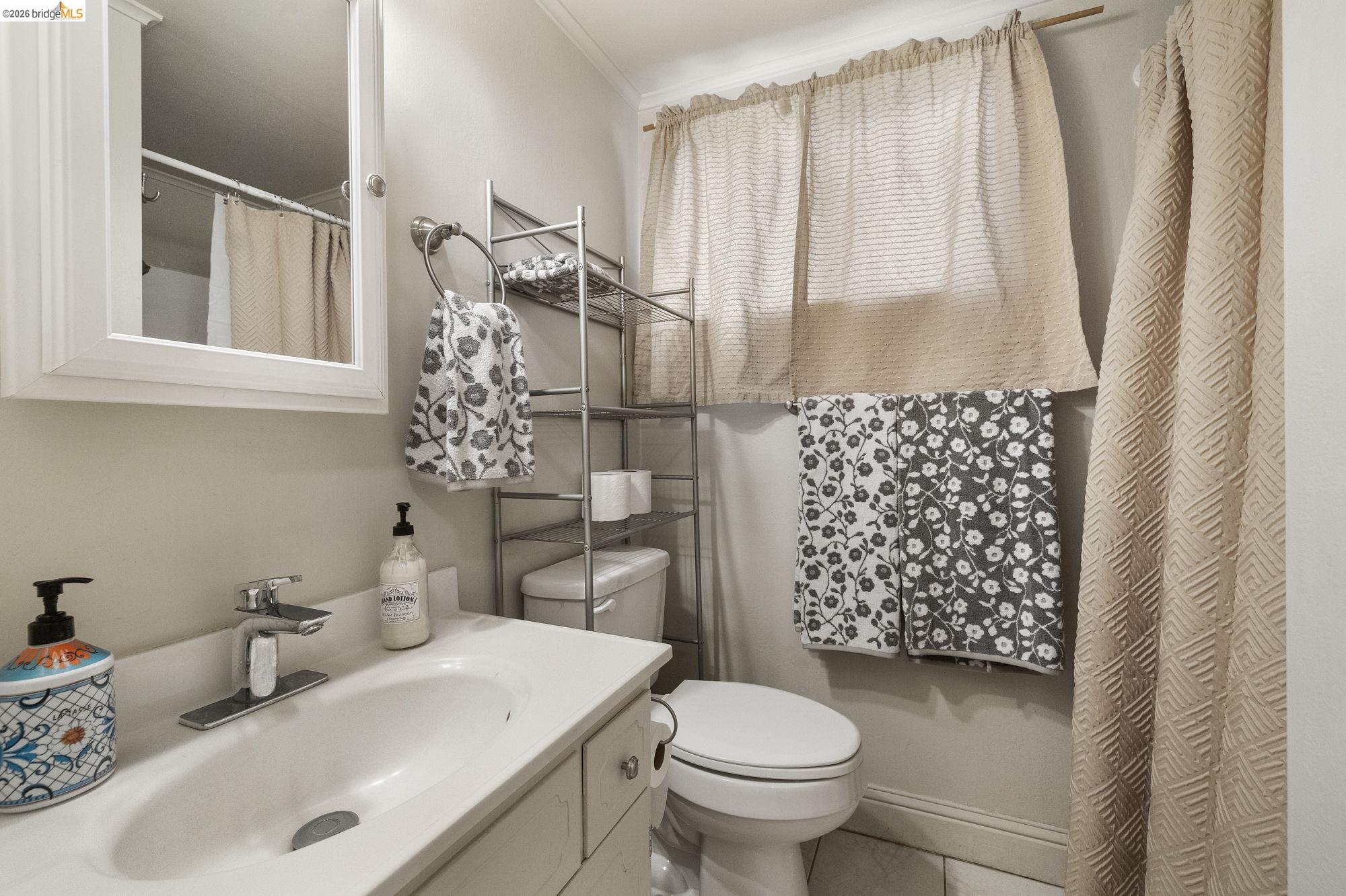 21550 Phoenix Lake Rd, Sonora CA 95370 — photo 17