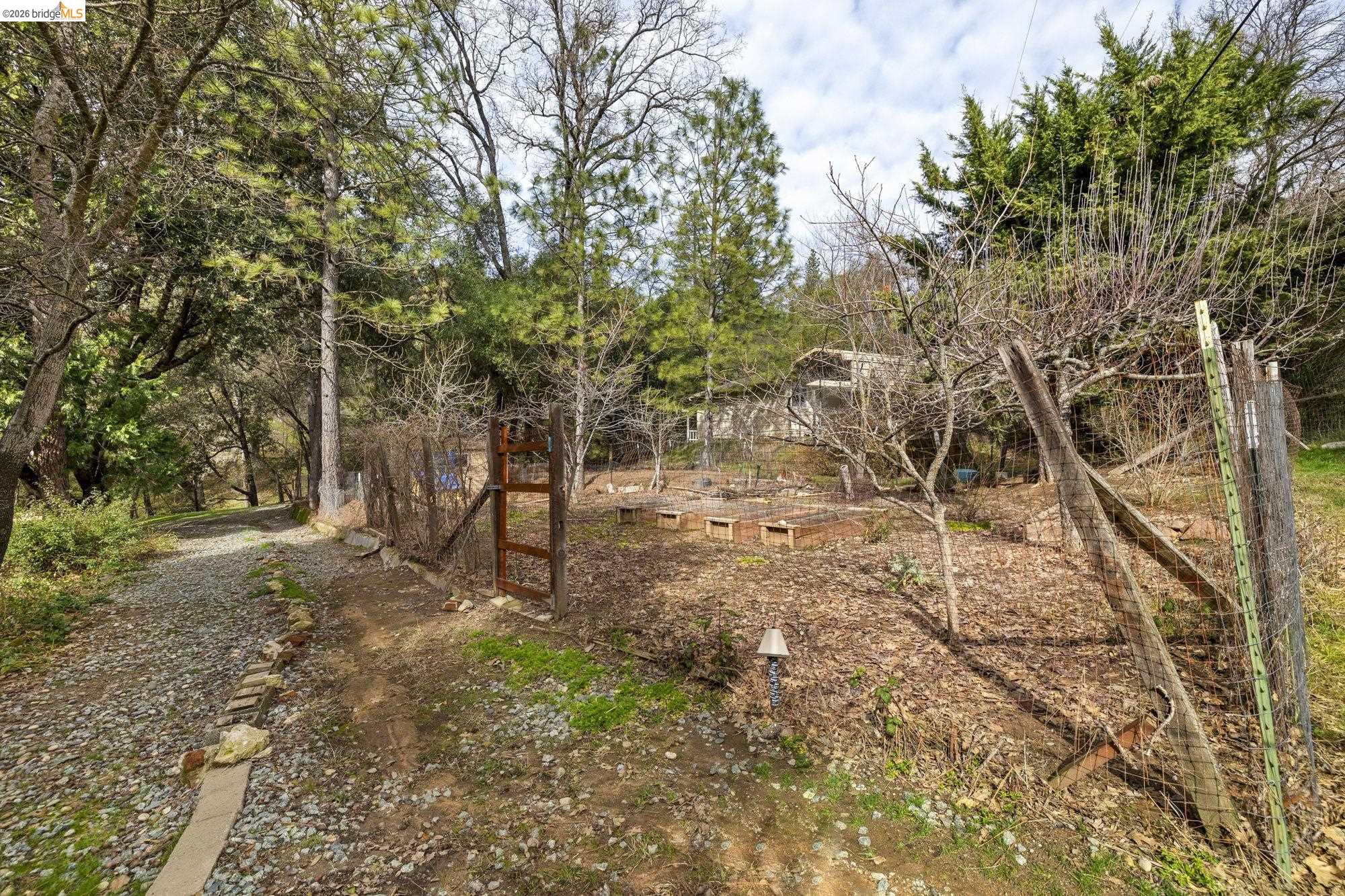 21550 Phoenix Lake Rd, Sonora CA 95370 — photo 41