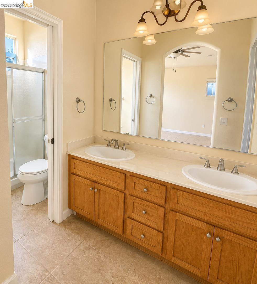 131 Legacy St, Manteca CA 95337 — photo 9