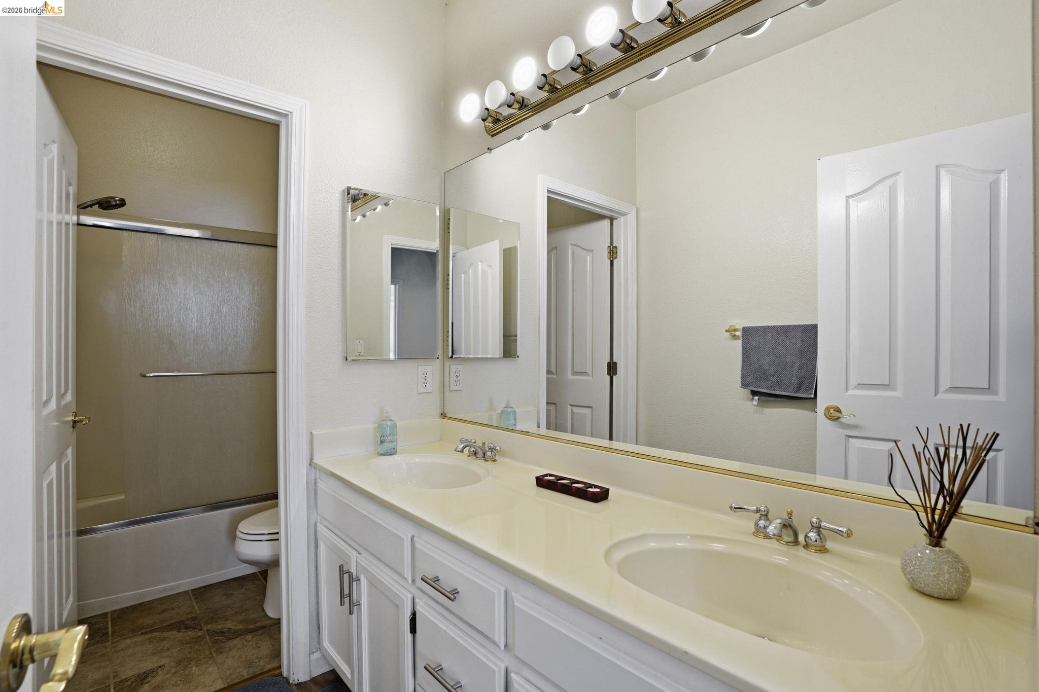 1315 Oak crest Way, Antioch CA 94509 — photo 22