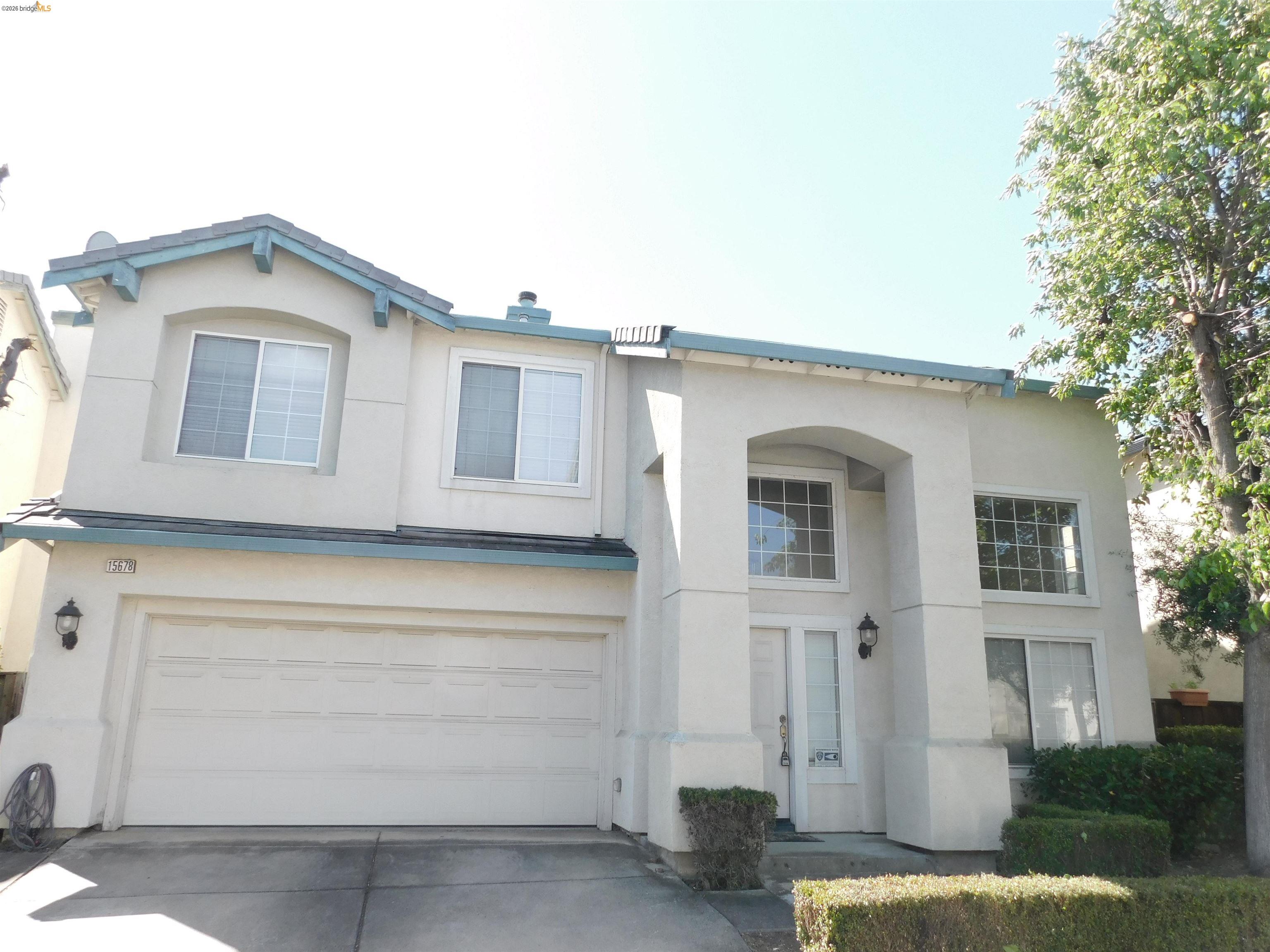 Front Image Thumbnail for EB41135172