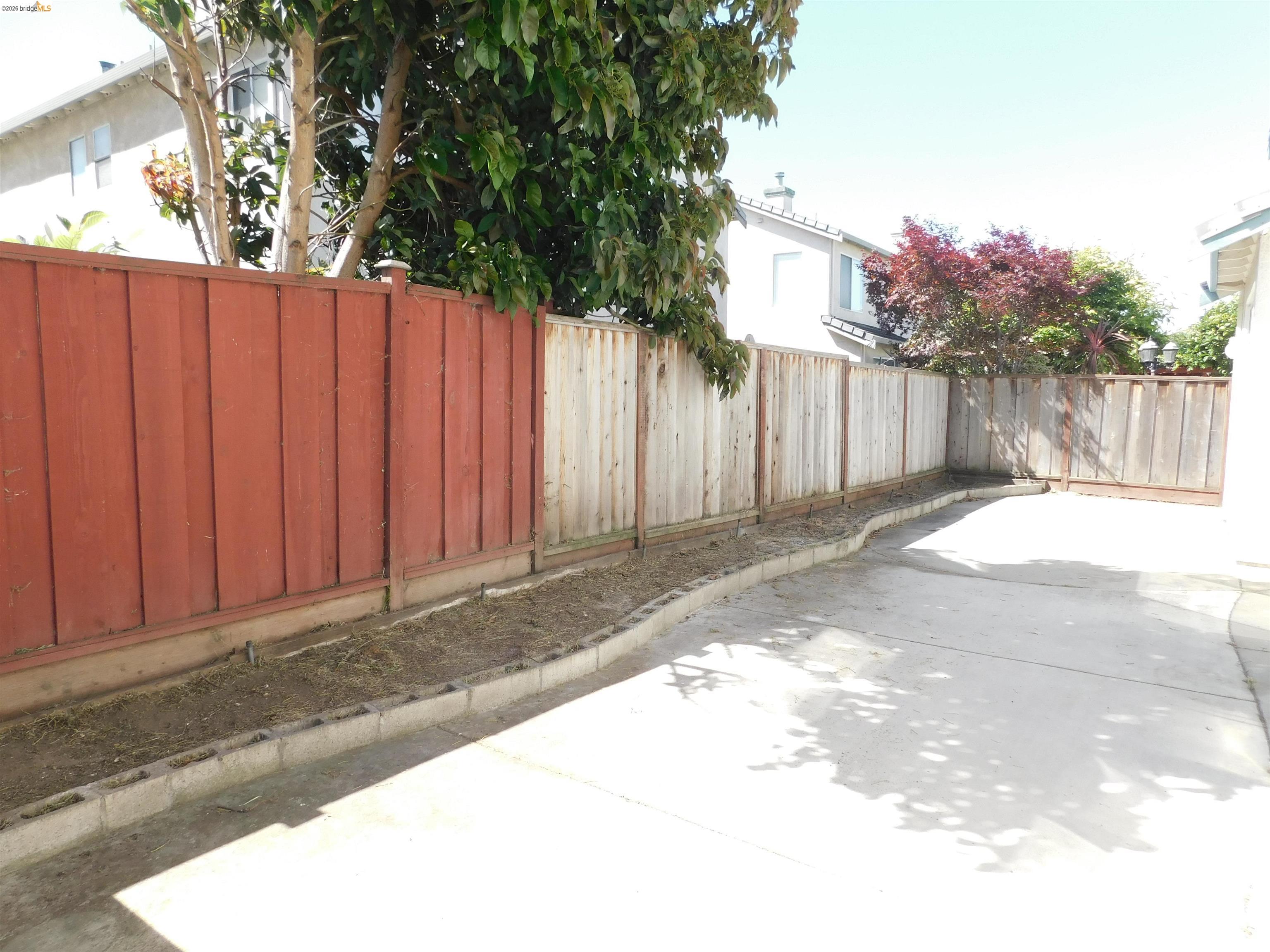 15678 Atlantus Ave, San Leandro CA 94579 — photo 17