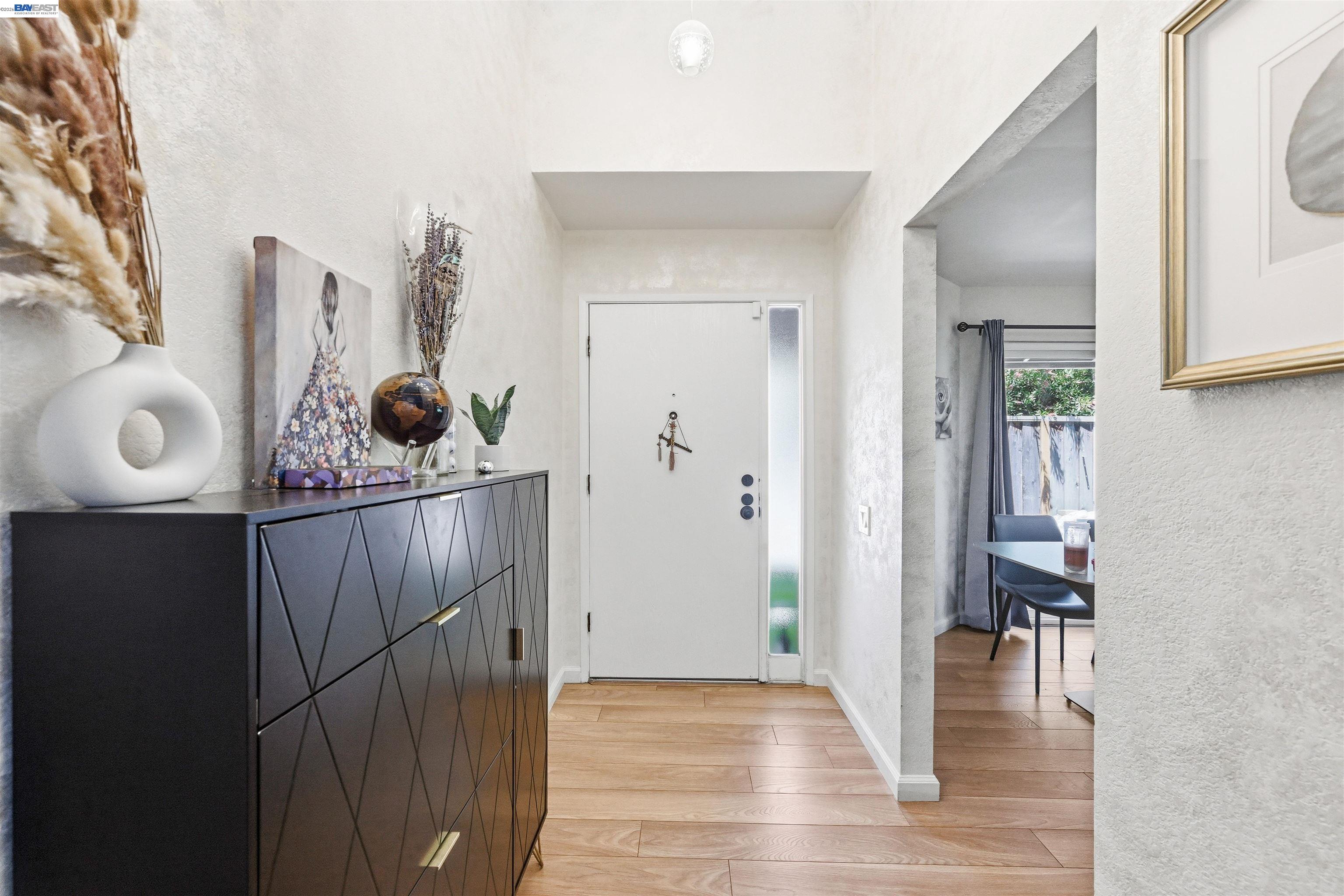 Photo #5: 41135184 Listing: Photo #5